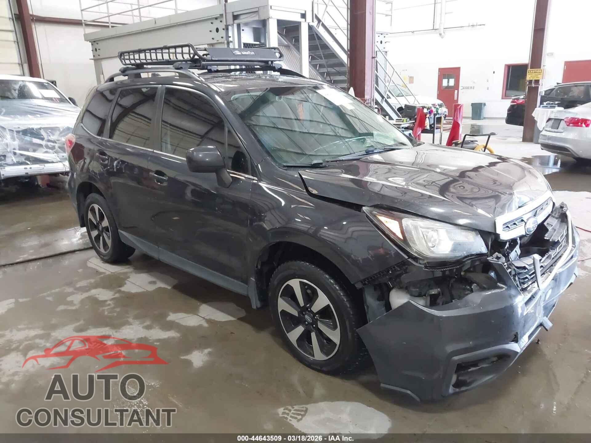 SUBARU FORESTER 2017 - JF2SJARC0HH448357