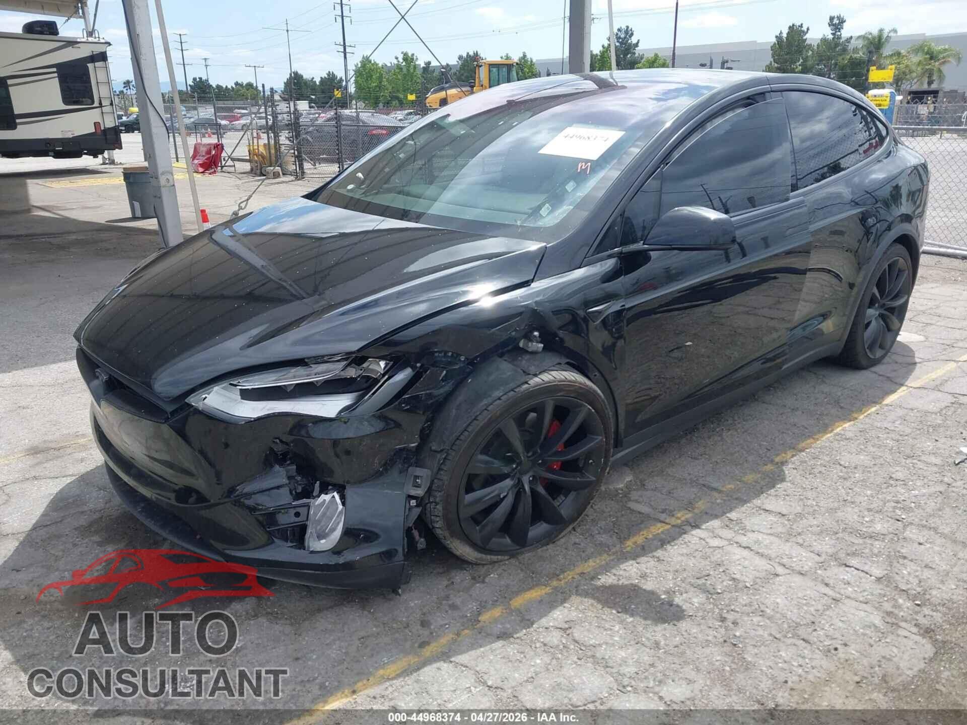 TESLA MODEL X 2018 - 5YJXCBE21JF142808