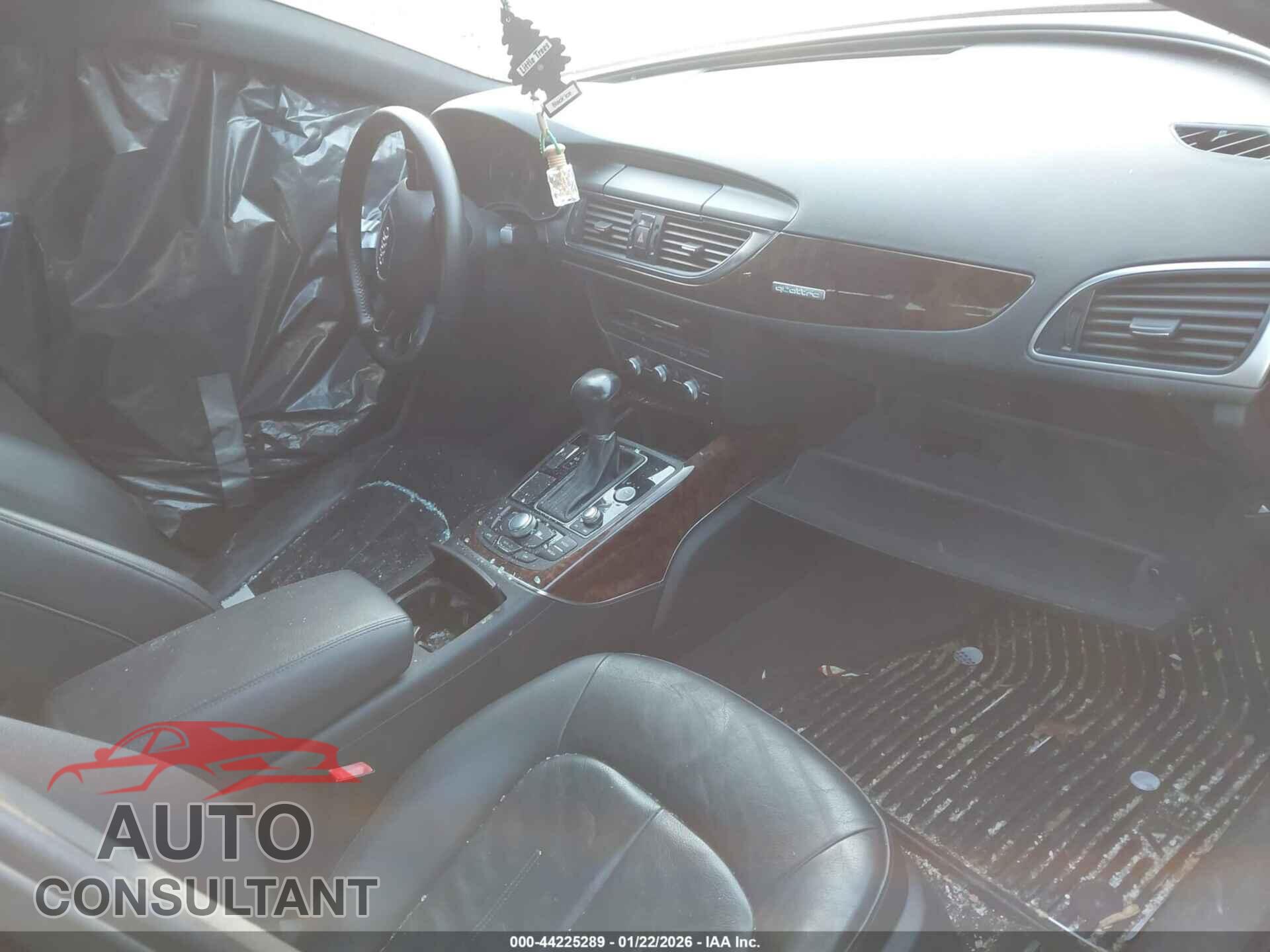 AUDI A6 2013 - WAUGGAFC0DN062439