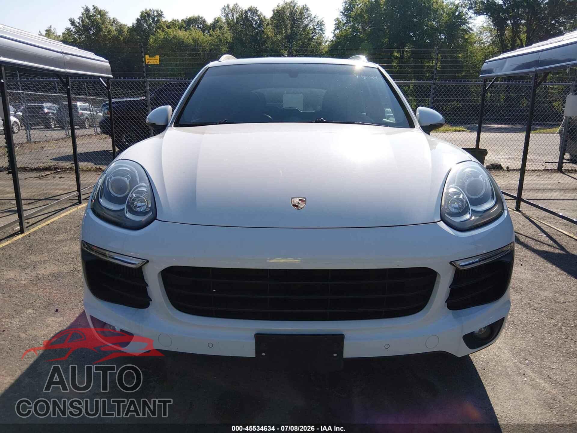 PORSCHE CAYENNE 2016 - WP1AB2A29GLA92131