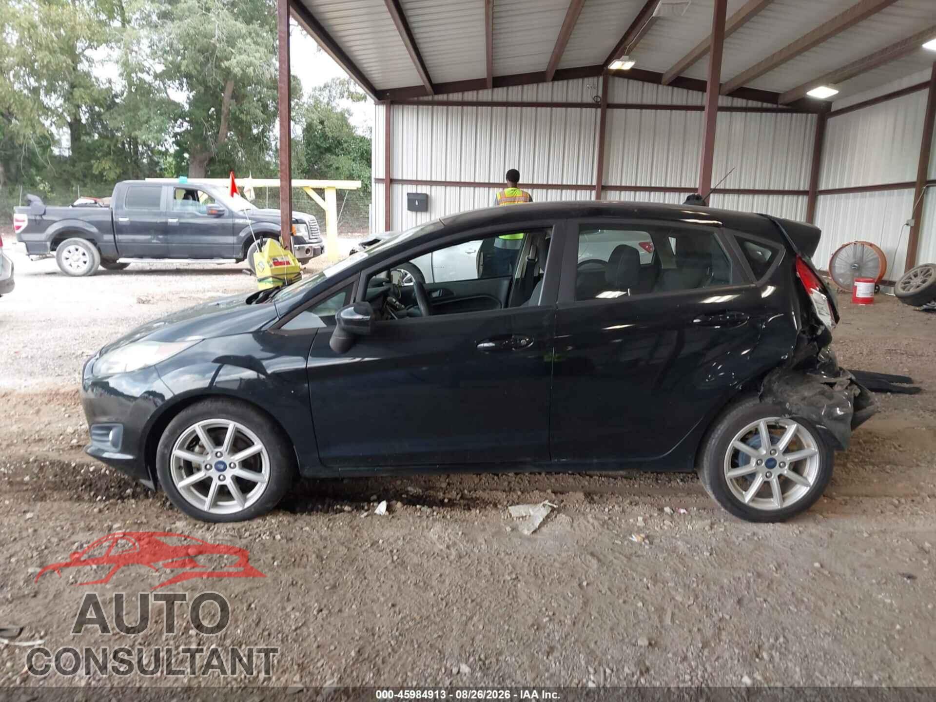 FORD FIESTA 2019 - 3FADP4EJ4KM134232