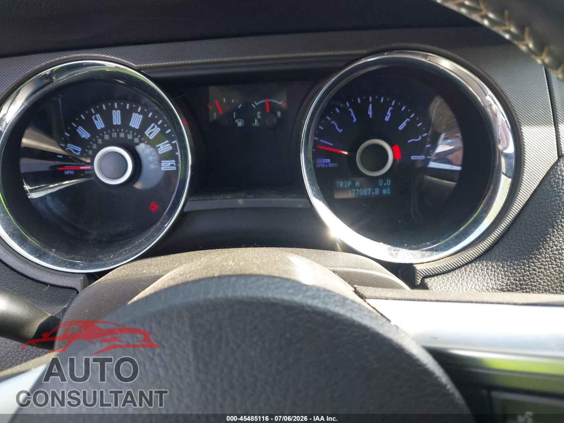 FORD MUSTANG 2014 - 1ZVBP8AM4E5226375