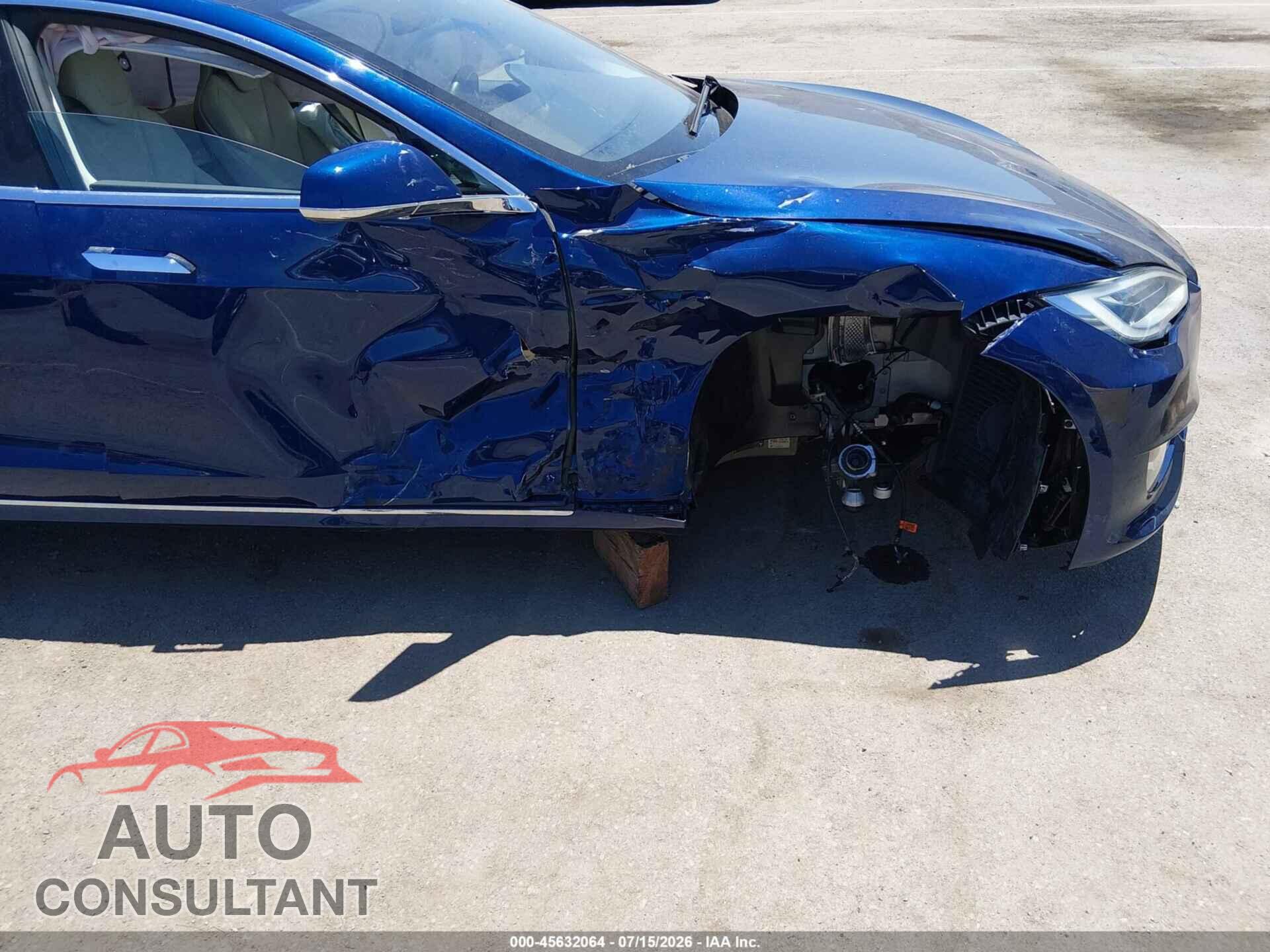 TESLA MODEL S 2018 - 5YJSA1E26JF295646