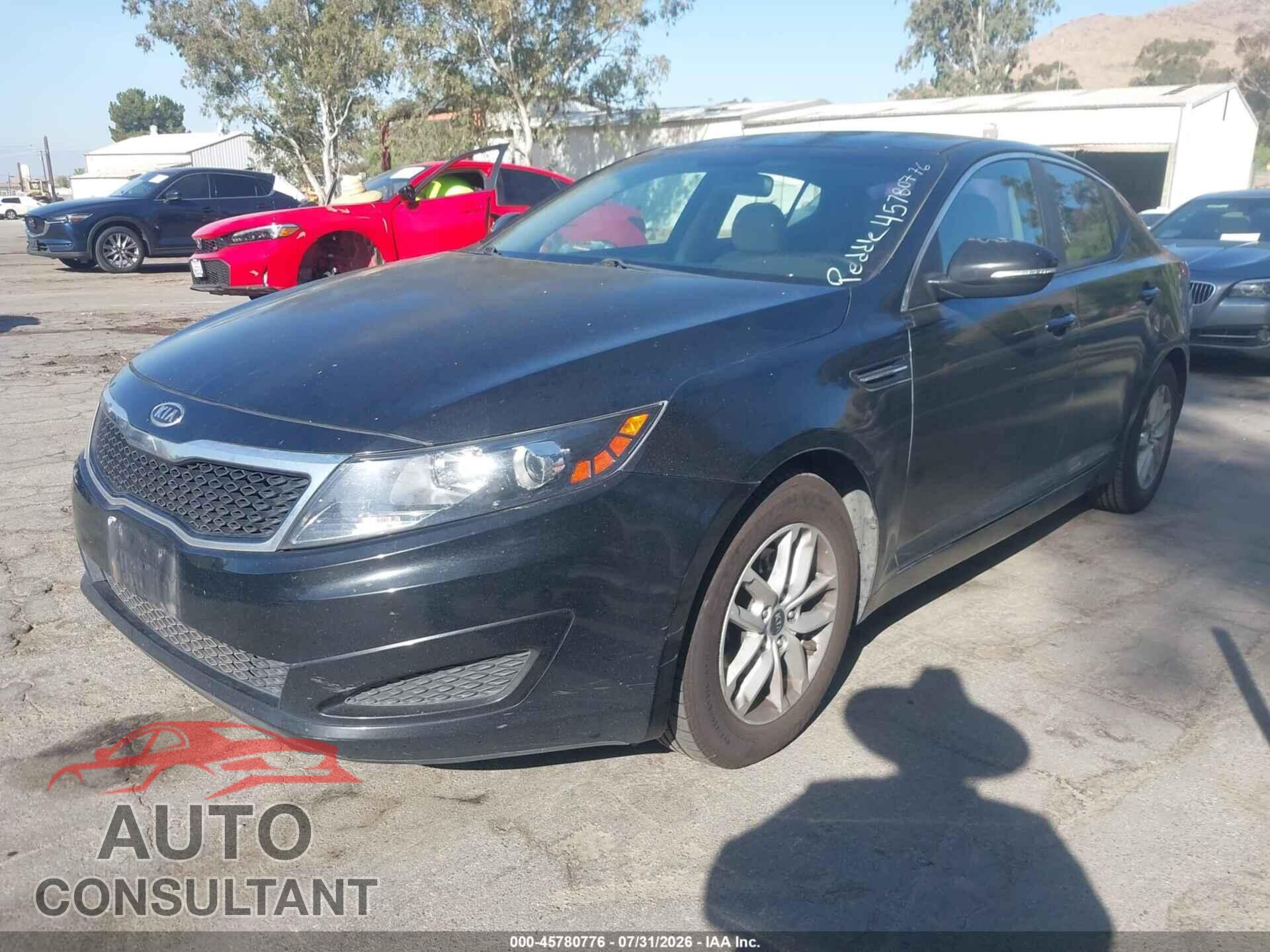 KIA OPTIMA 2011 - KNAGM4A74B5155126