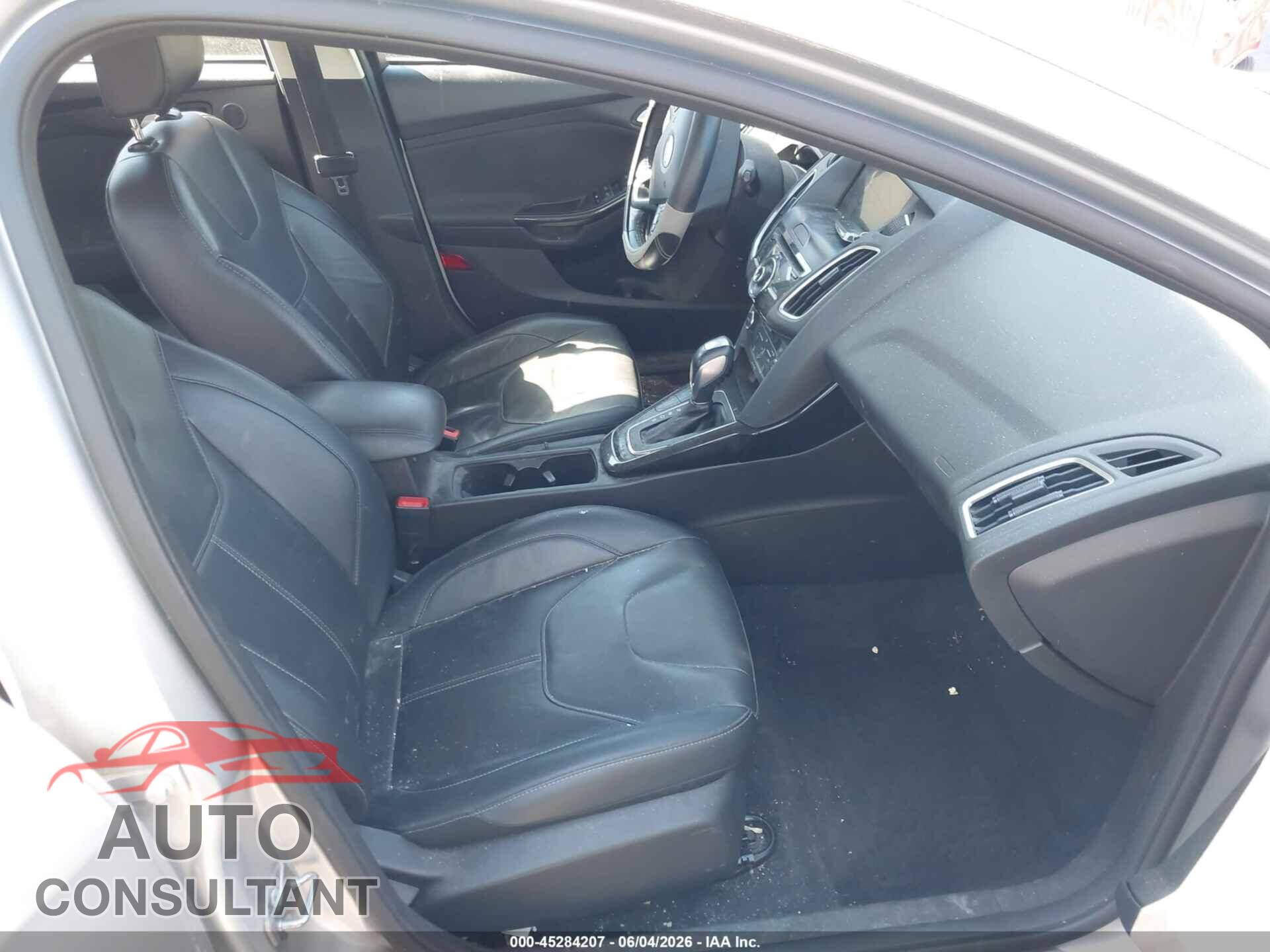 FORD FOCUS 2017 - 1FADP3N29HL333726