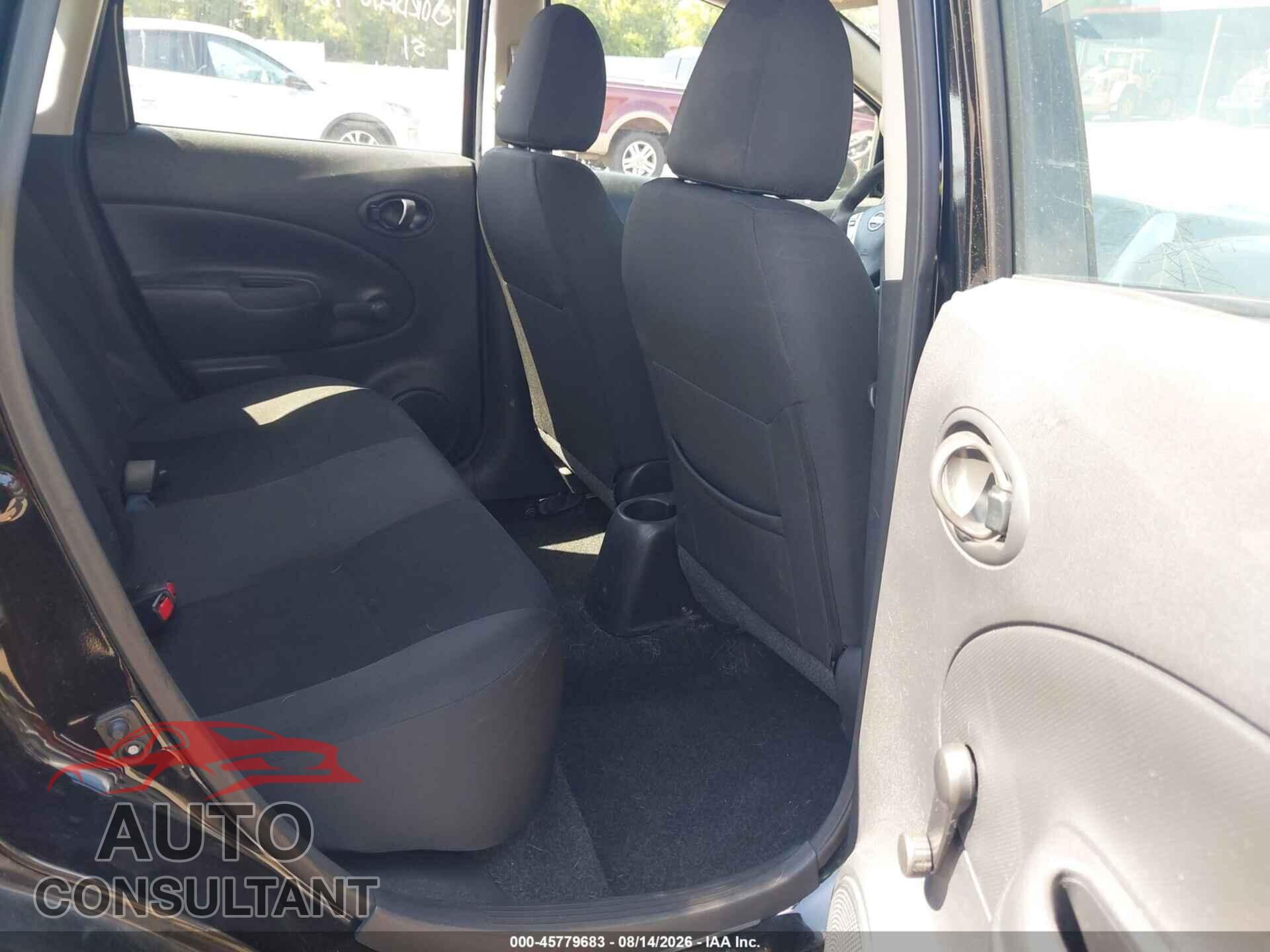 NISSAN VERSA NOTE 2017 - 3N1CE2CP5HL373538