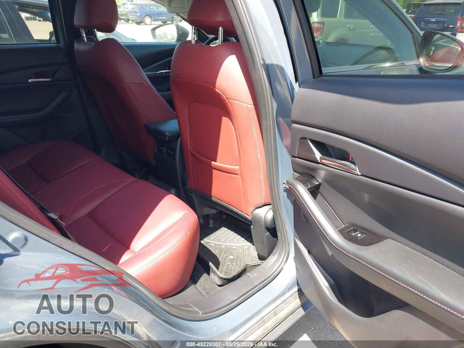 MAZDA CX-30 2024 - 3MVDMBCM9RM637056