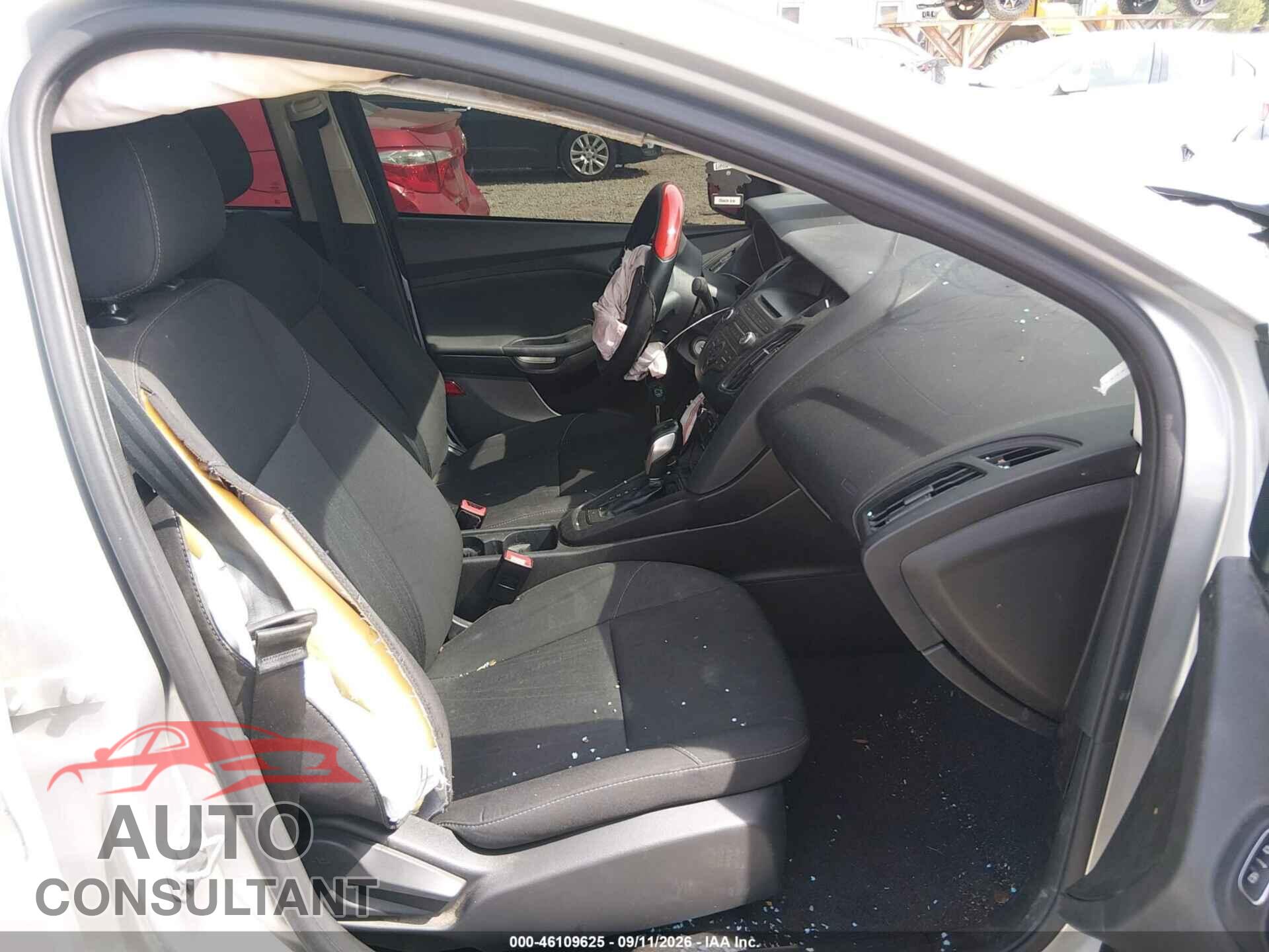 FORD FOCUS 2016 - 1FADP3E29GL343493