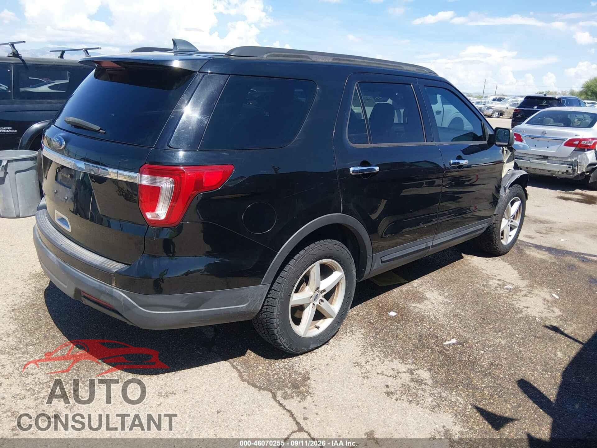 FORD EXPLORER 2018 - 1FM5K7B82JGC28565