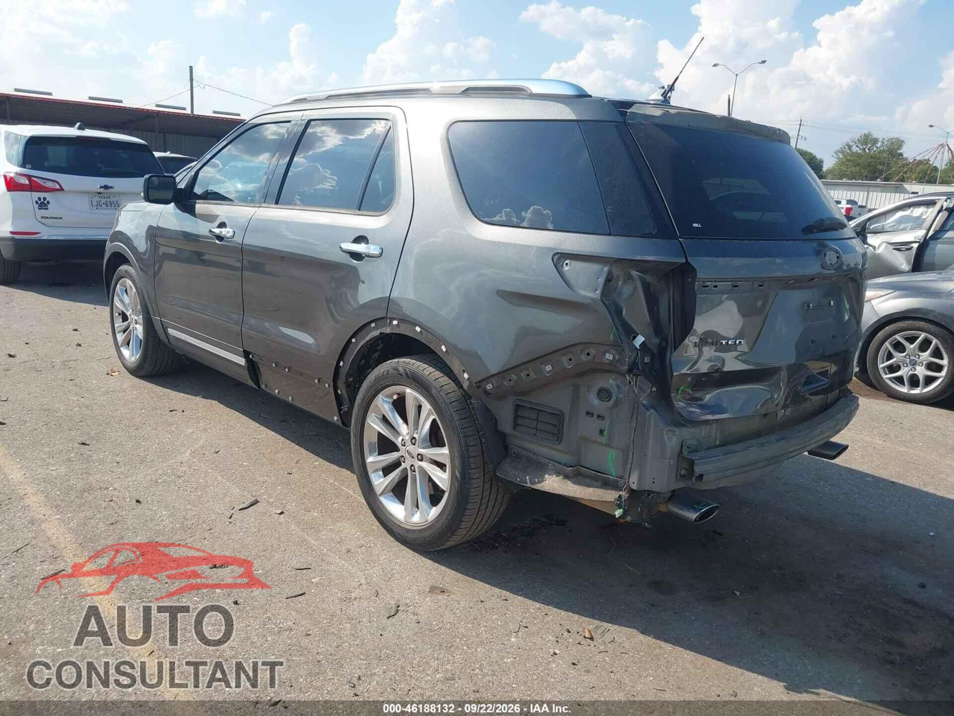 FORD EXPLORER 2018 - 1FM5K7F80JGB30127