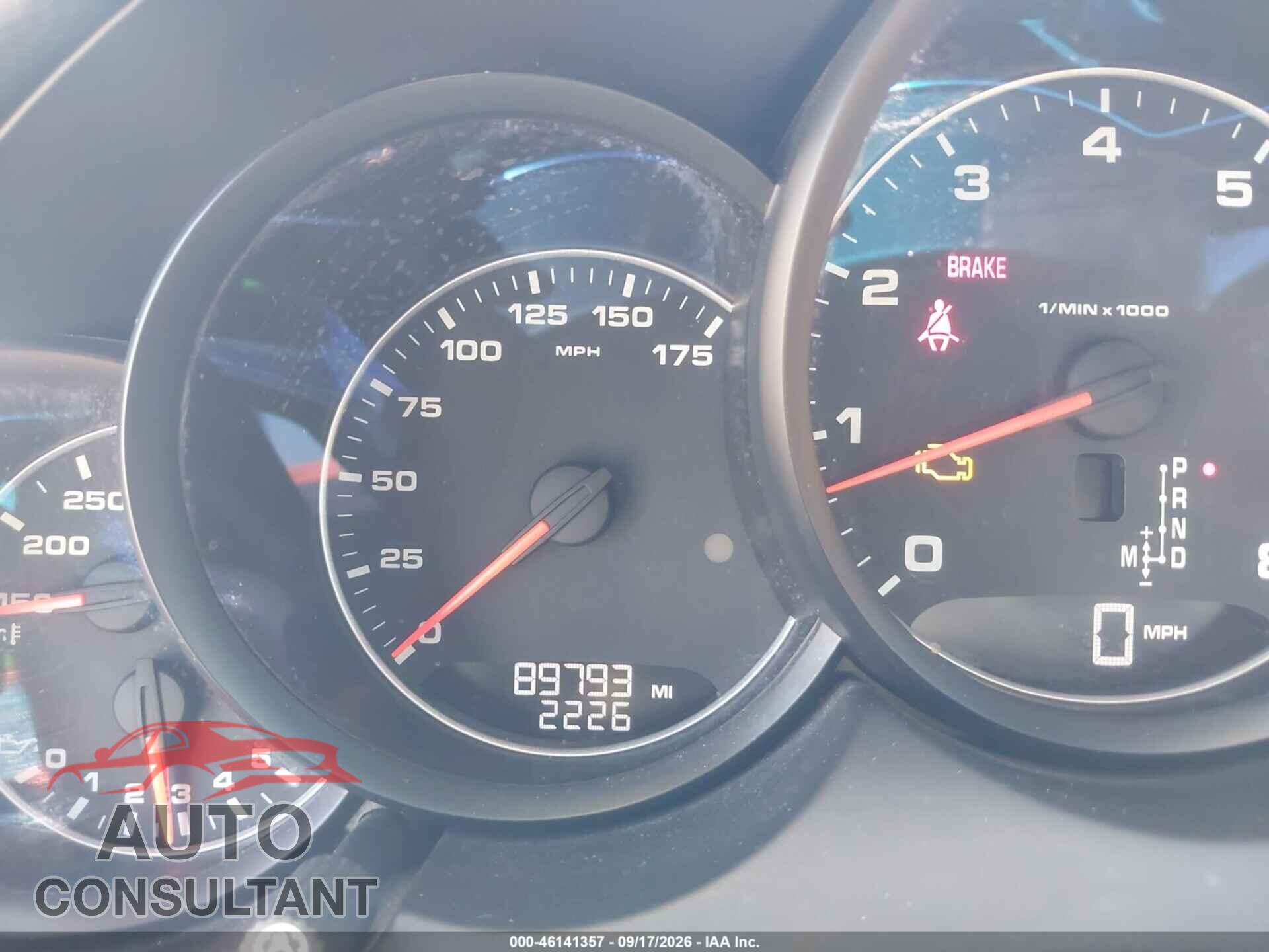 PORSCHE CAYENNE 2016 - WP1AA2A29GLA04794