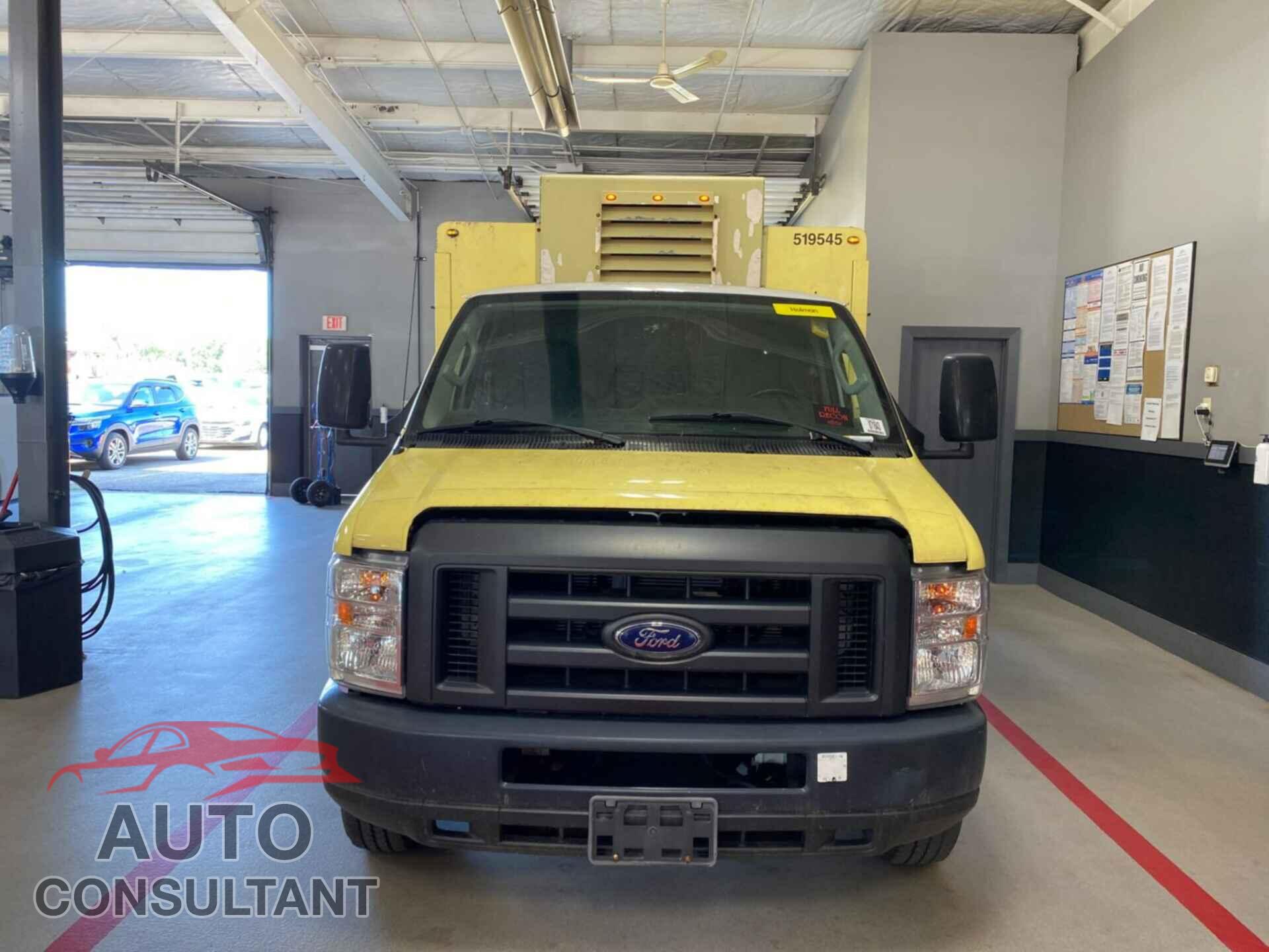FORD ECONOLINE 2019 - 1FDXE4FS5KDC07765