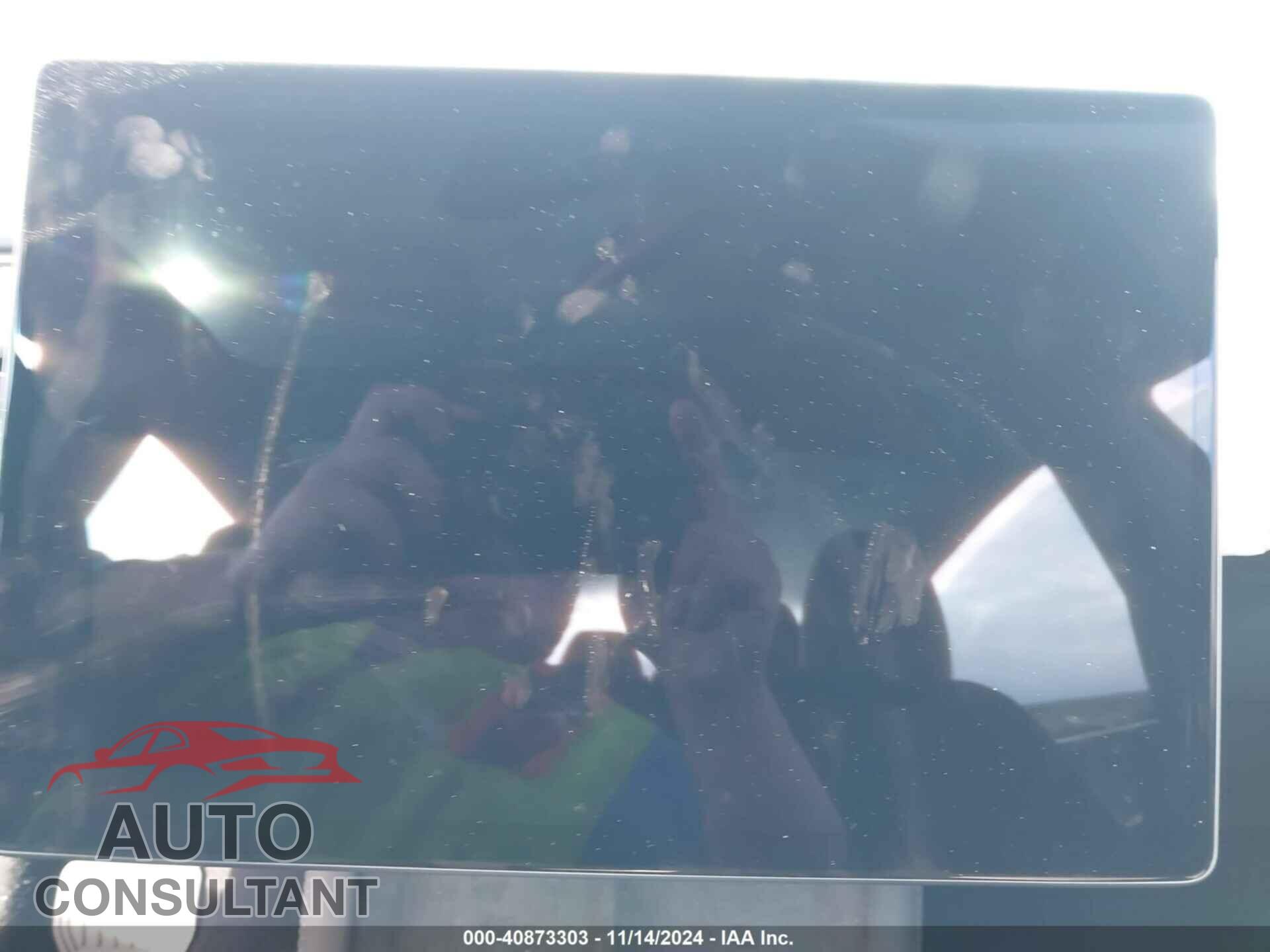 TESLA MODEL 3 2024 - 5YJ3E1EB2RF799986