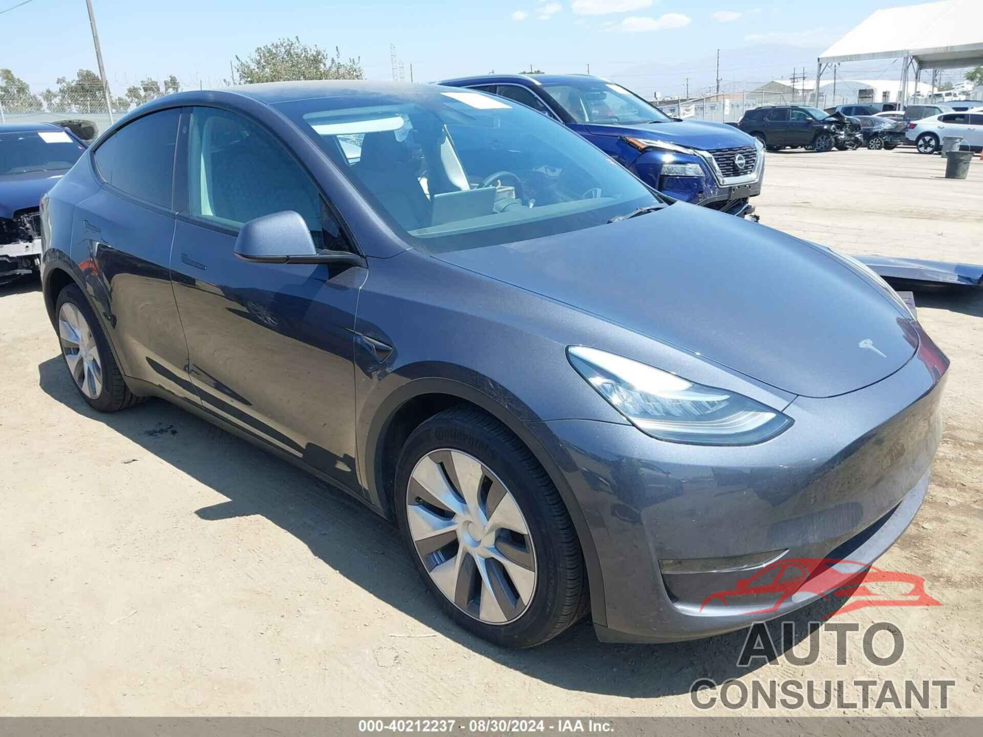 TESLA MODEL Y 2023 - 7SAYGDEE8PA079956