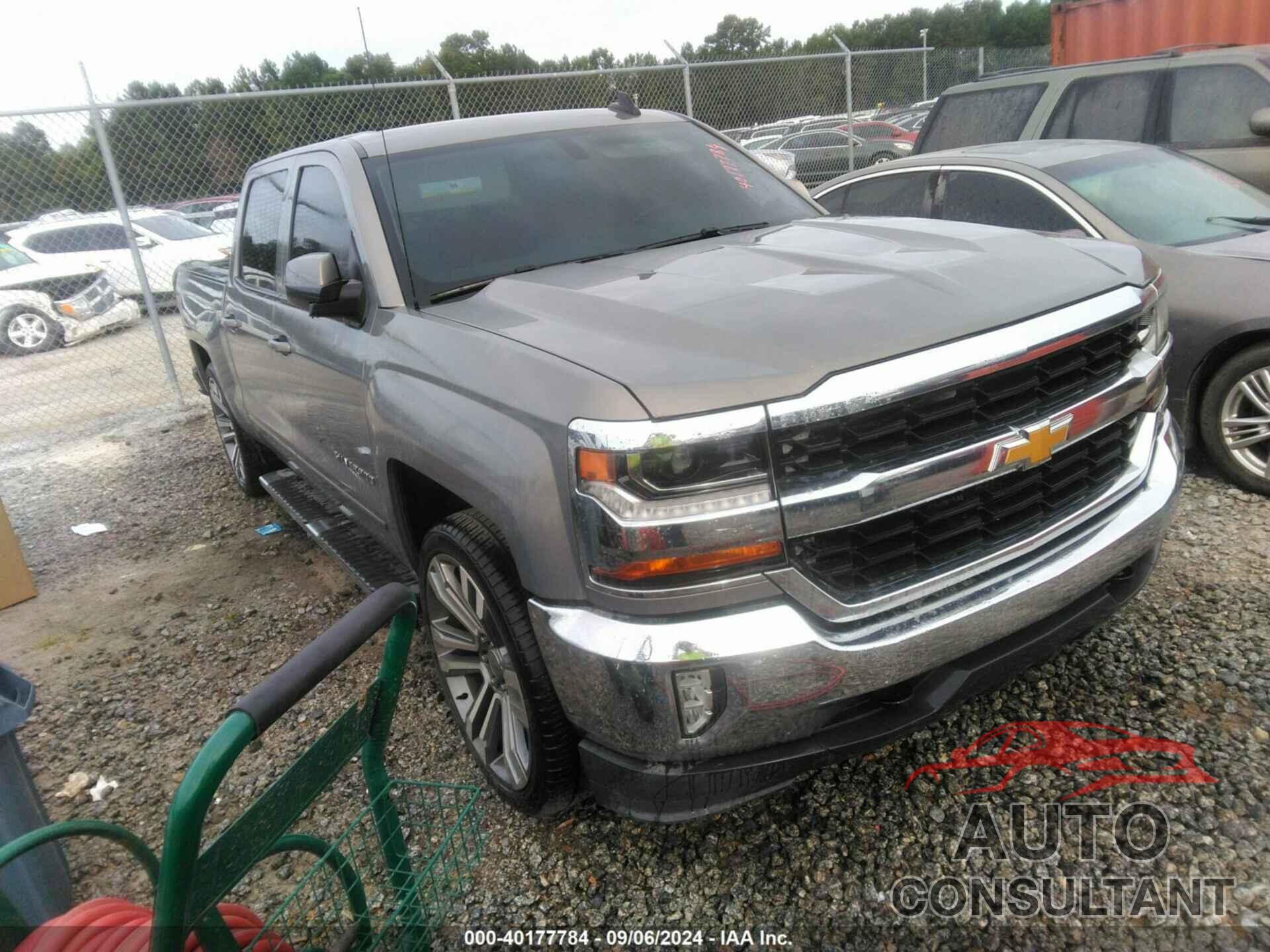 CHEVROLET SILVERADO 1500 2017 - 3GCUKREC9HG259113
