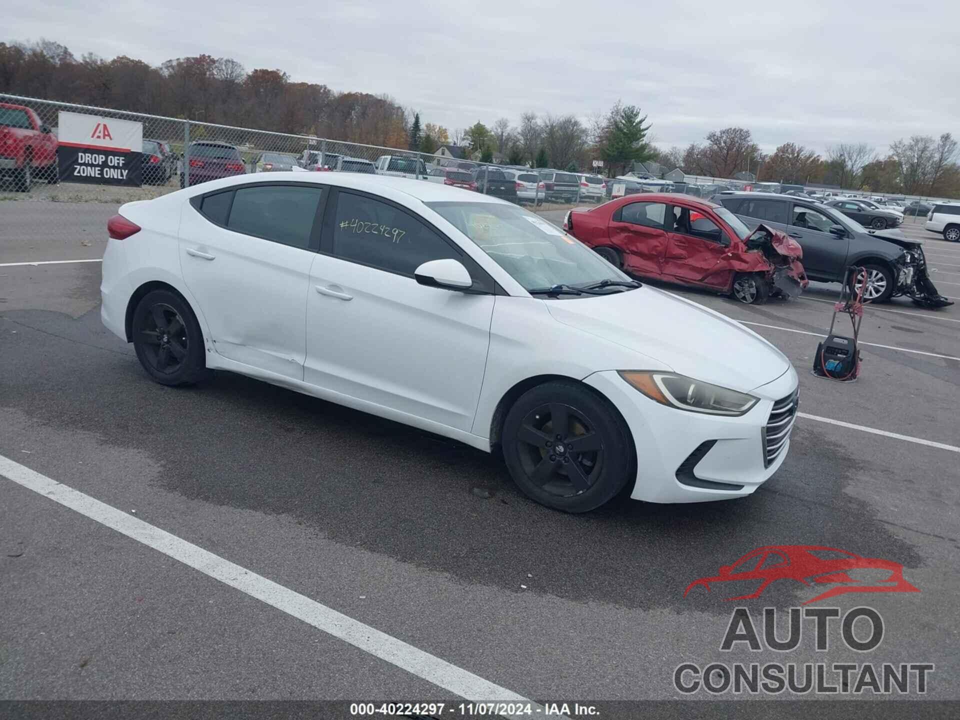 HYUNDAI ELANTRA 2018 - 5NPD84LF3JH387522