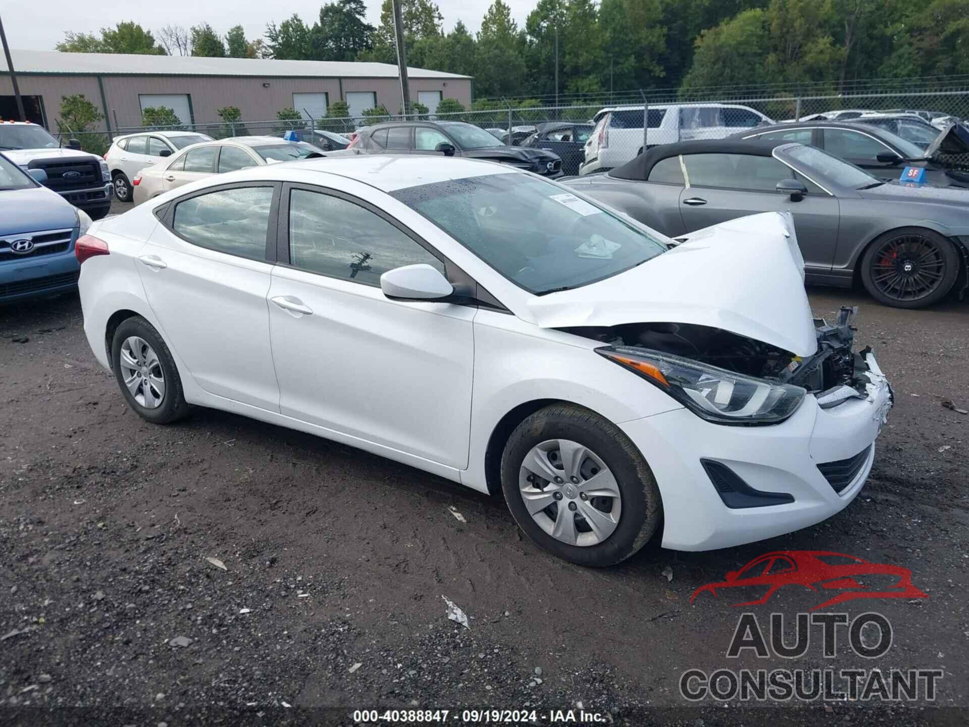 HYUNDAI ELANTRA 2016 - 5NPDH4AE0GH771132