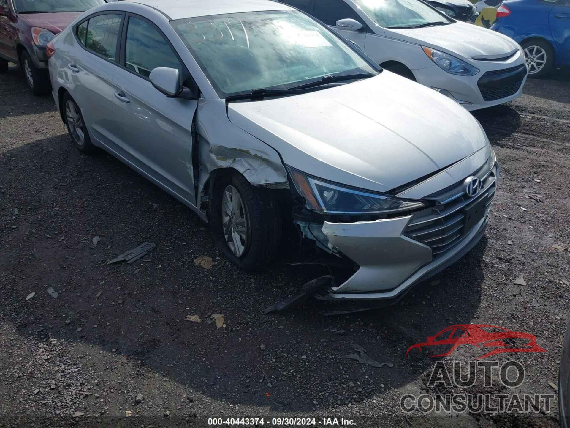 HYUNDAI ELANTRA 2020 - 5NPD84LF5LH536502