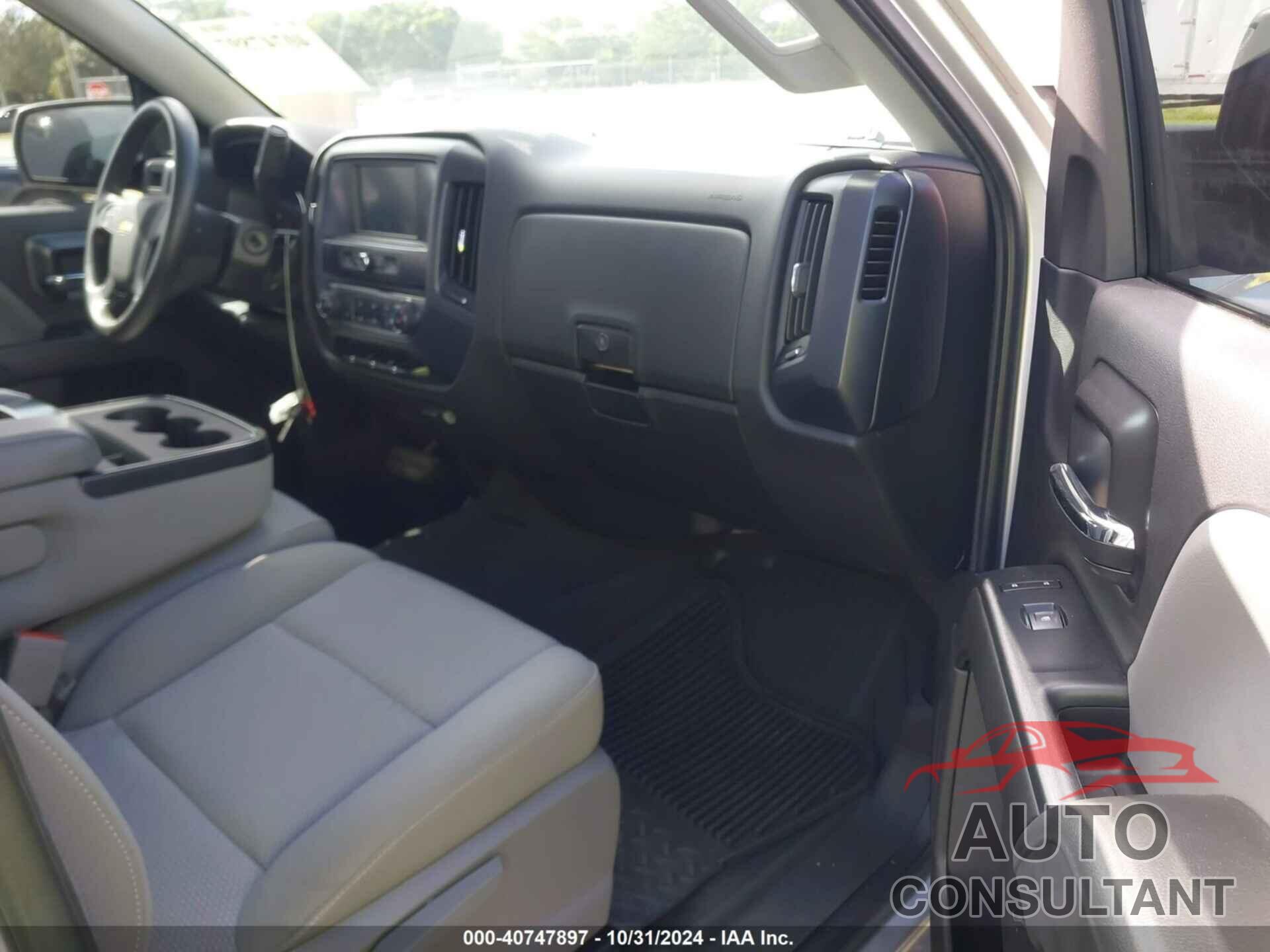 CHEVROLET SILVERADO 1500 LD 2019 - 2GCRCMEC8K1240204