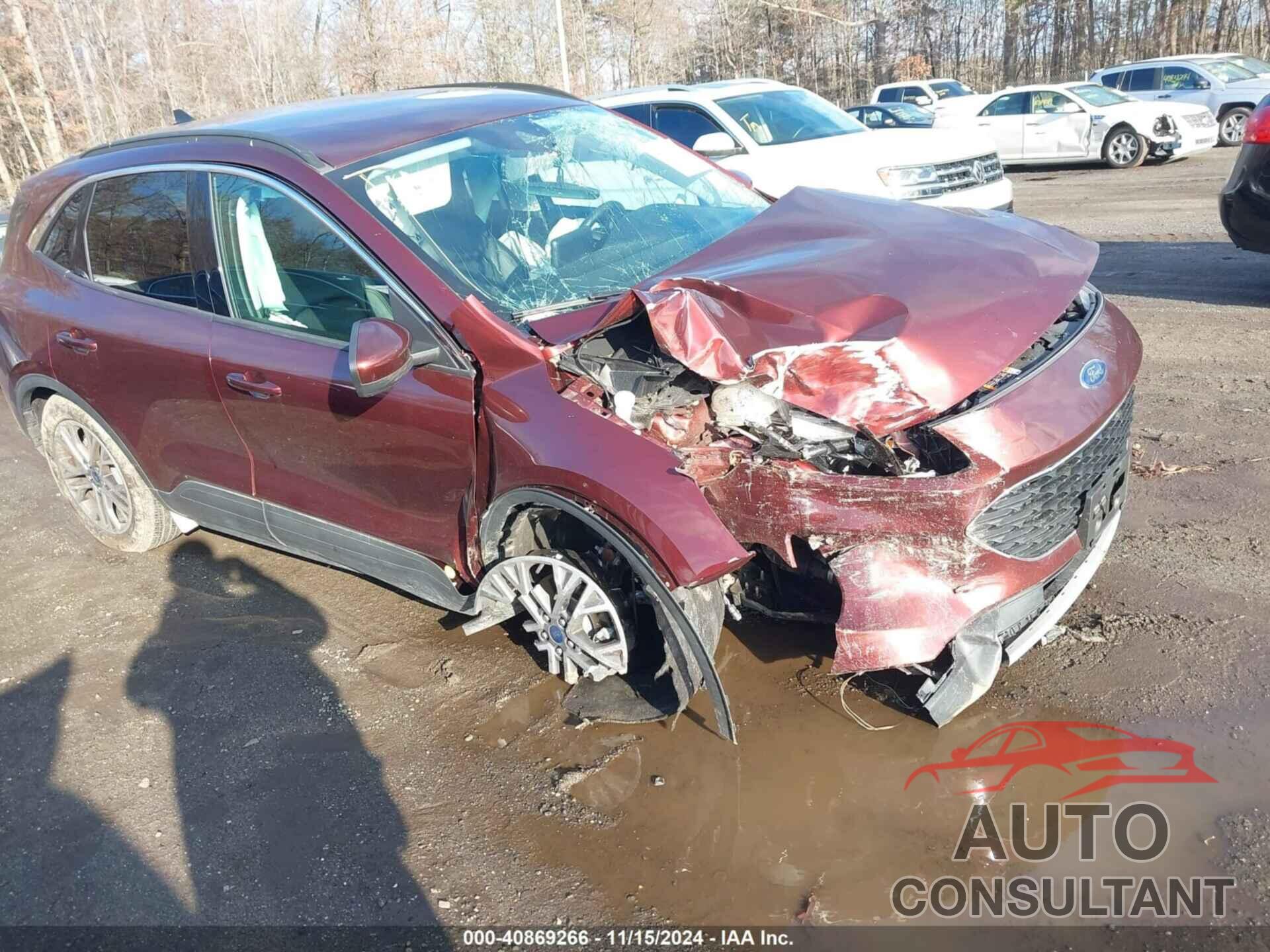 FORD ESCAPE 2021 - 1FMCU9H60MUB18977