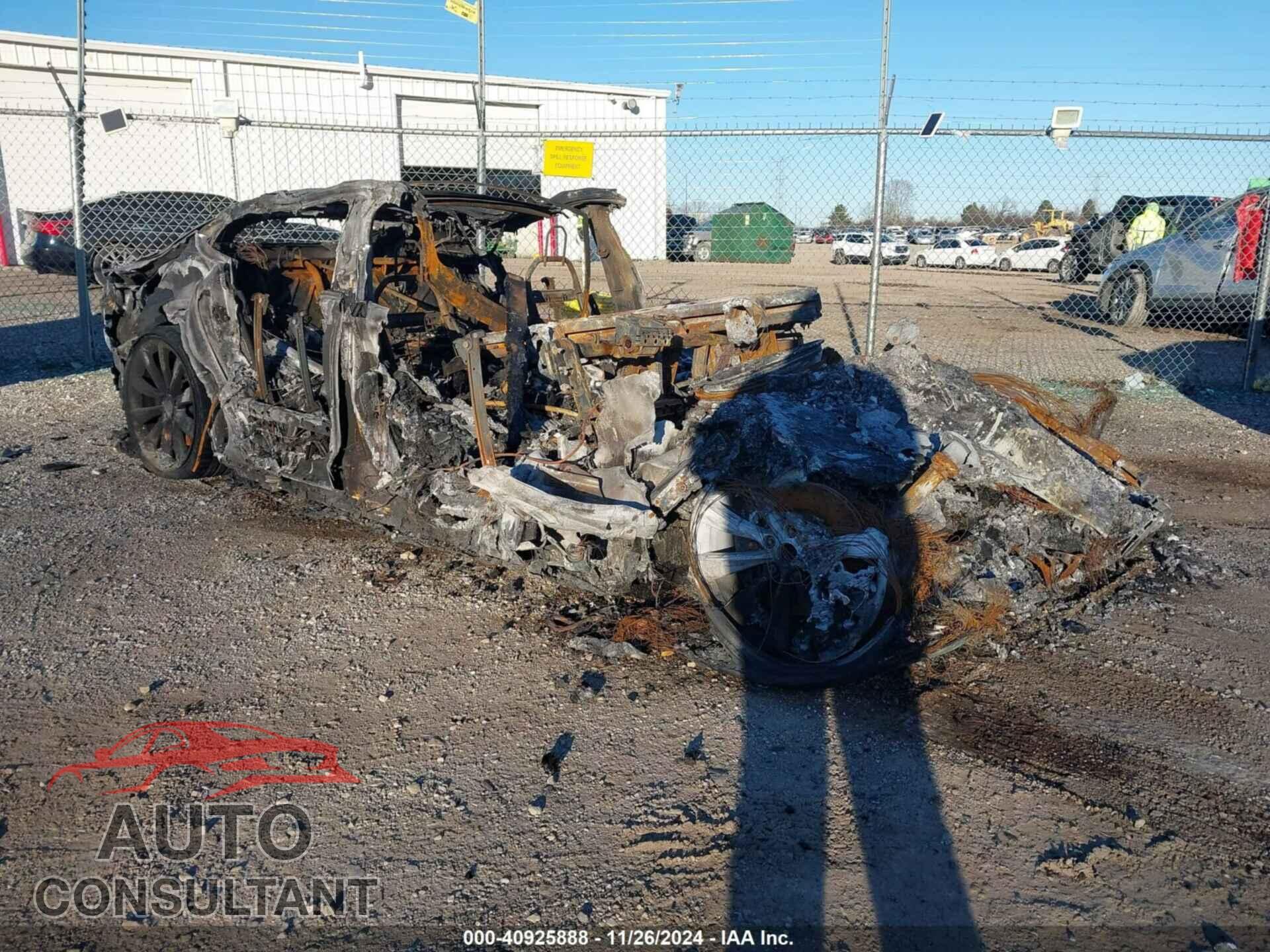 TESLA MODEL S 2012 - 5YJSA1DNXCFS00178