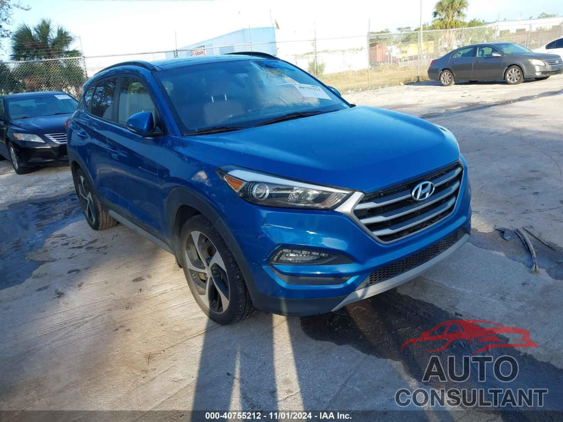 HYUNDAI TUCSON 2018 - KM8J33A28JU819325