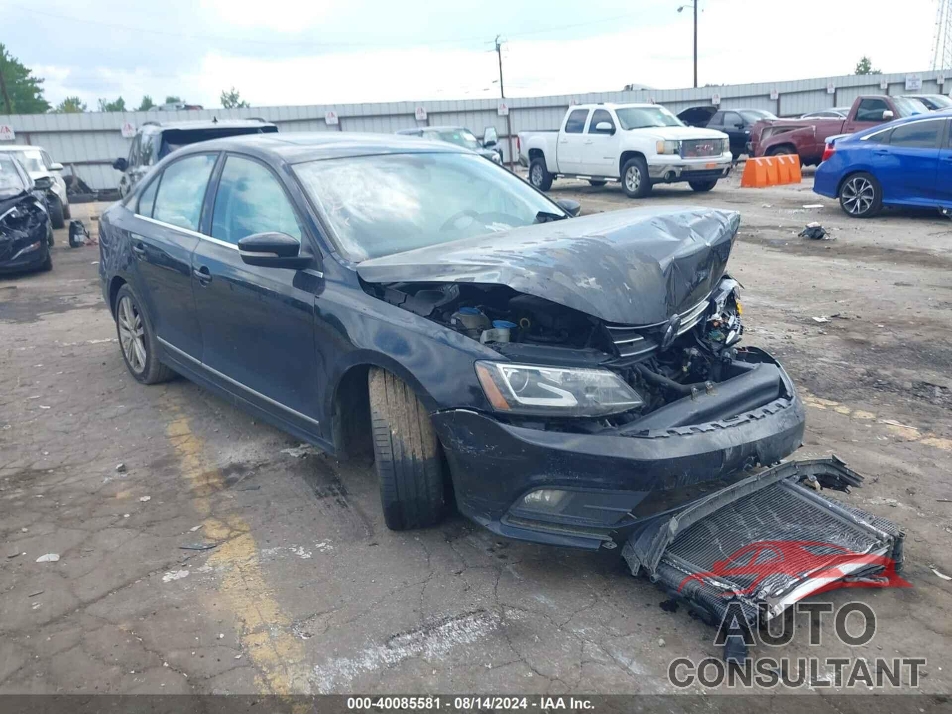 VOLKSWAGEN JETTA 2017 - 3VWL17AJ5HM203305