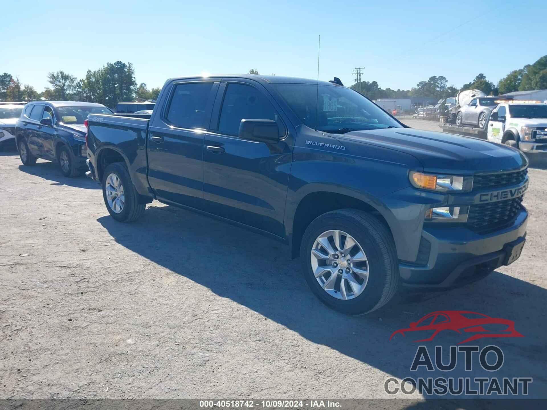 CHEVROLET SILVERADO 1500 2021 - 1GCPYBEK2MZ296329