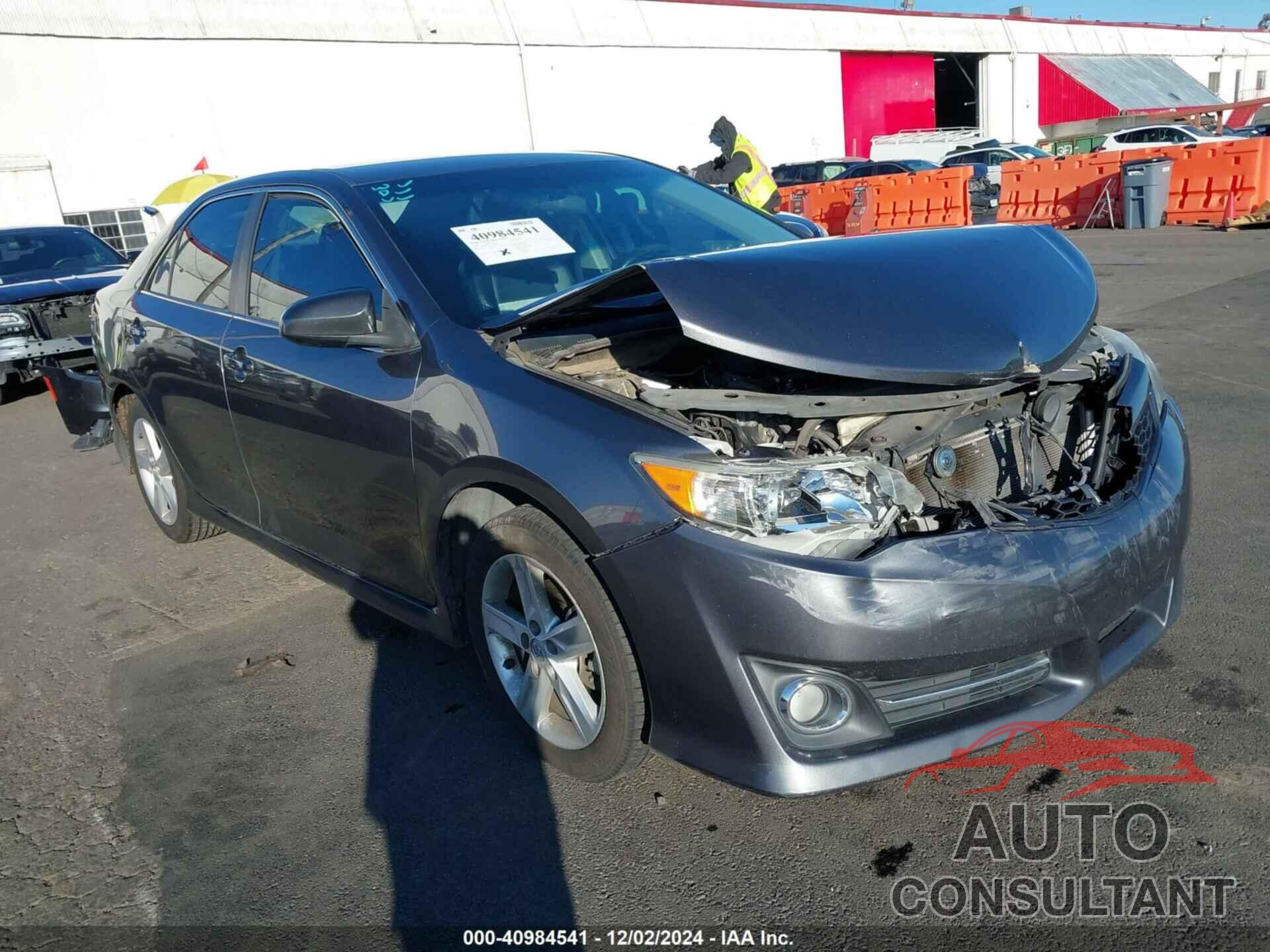 TOYOTA CAMRY 2014 - 4T1BF1FK5EU430043