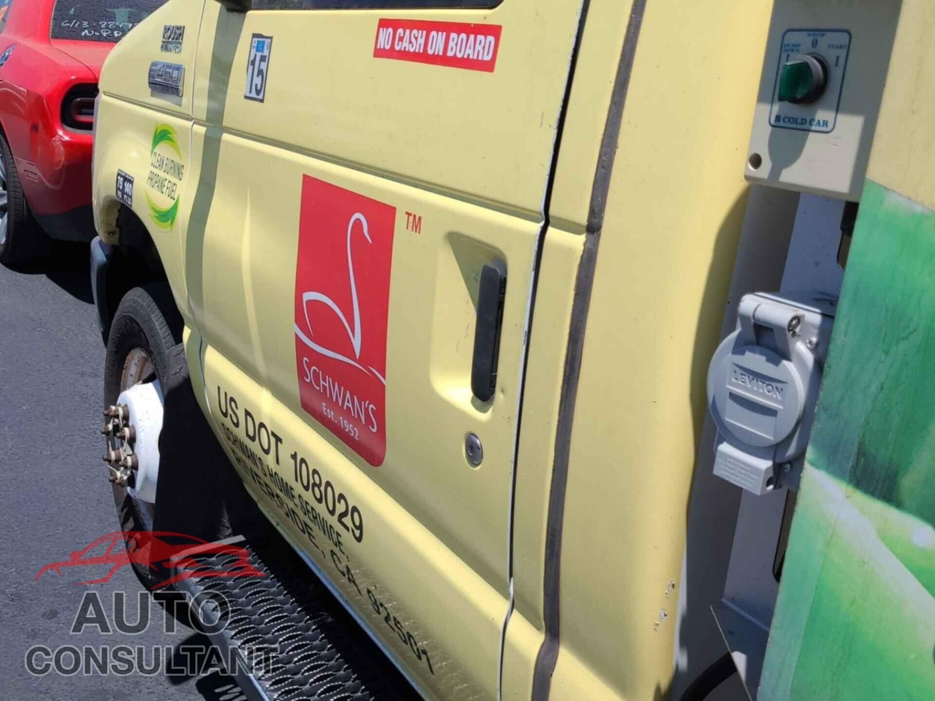 FORD ECONOLINE 2017 - 1FDXE4FS1HDC69074