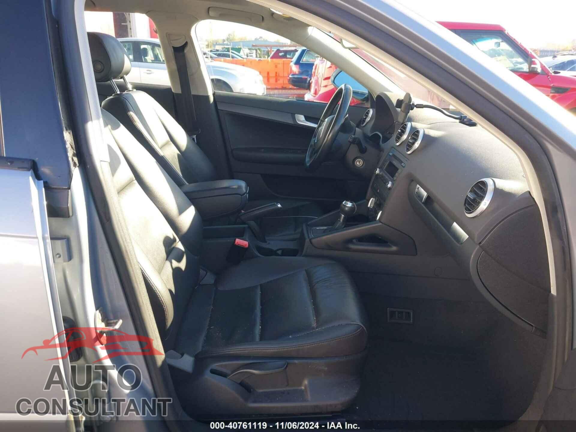 AUDI A3 2012 - WAUBEAFM6CA110928