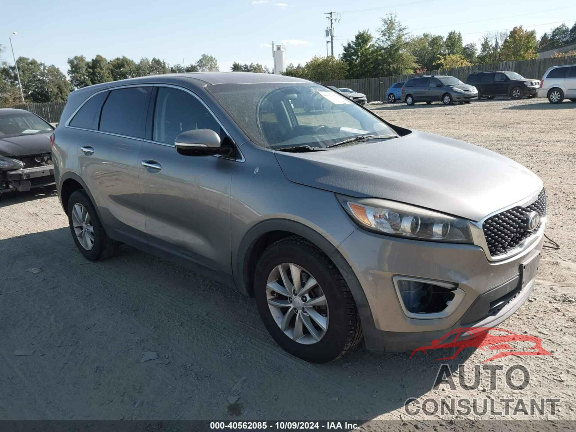 KIA SORENTO 2018 - 5XYPG4A31JG358617