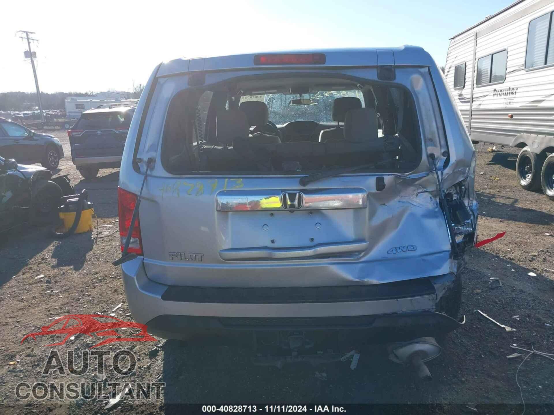HONDA PILOT 2015 - 5FNYF4H46FB035488