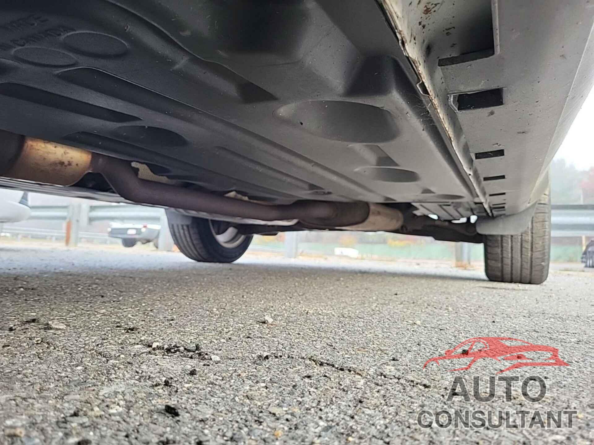 FORD ESCAPE 2018 - 1FMCU9GD2JUC63210