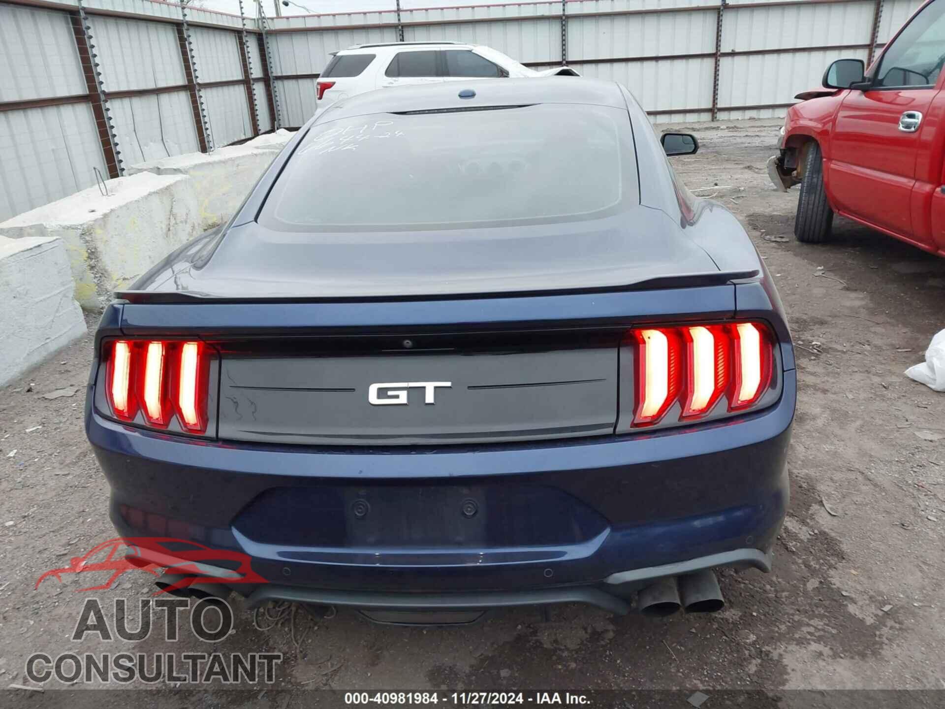 FORD MUSTANG 2018 - 1FA6P8CF5J5180512