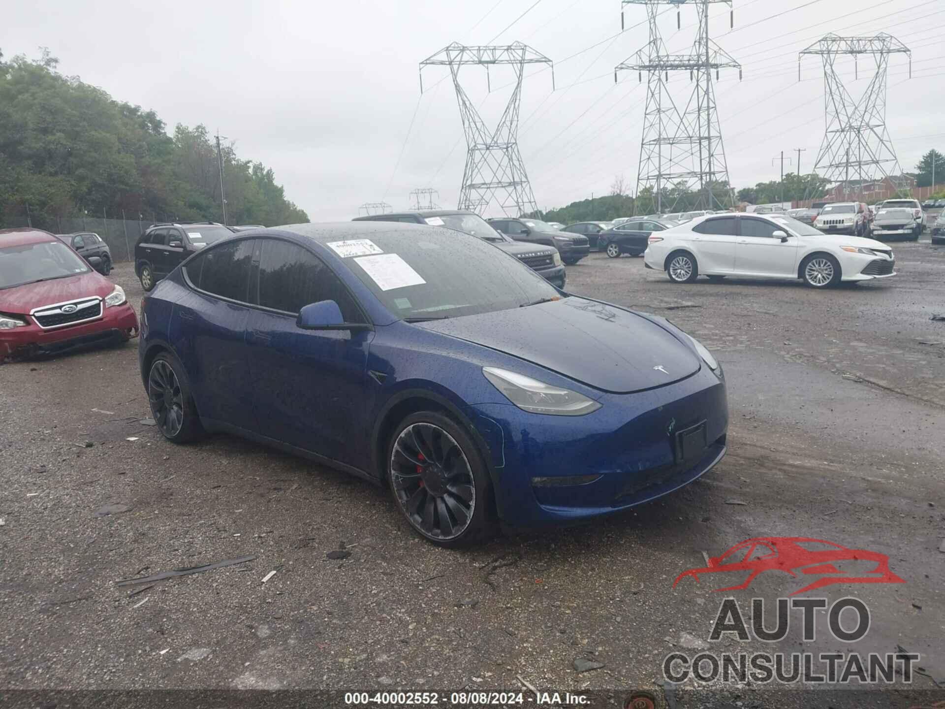 TESLA MODEL Y 2023 - 7SAYGDEF1PF707092