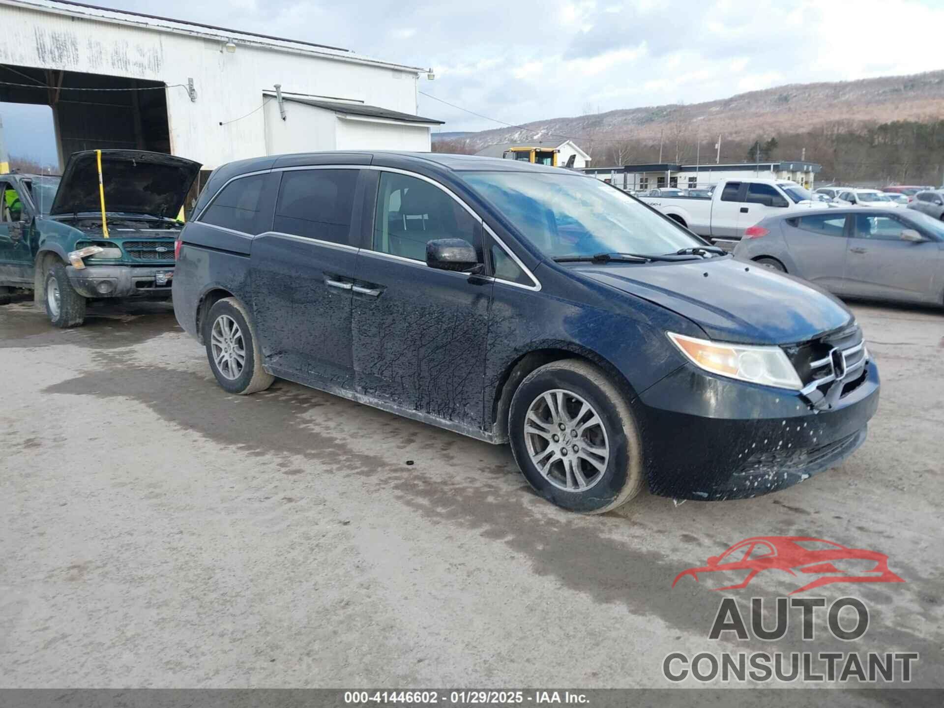 HONDA ODYSSEY 2013 - 5FNRL5H62DB075049