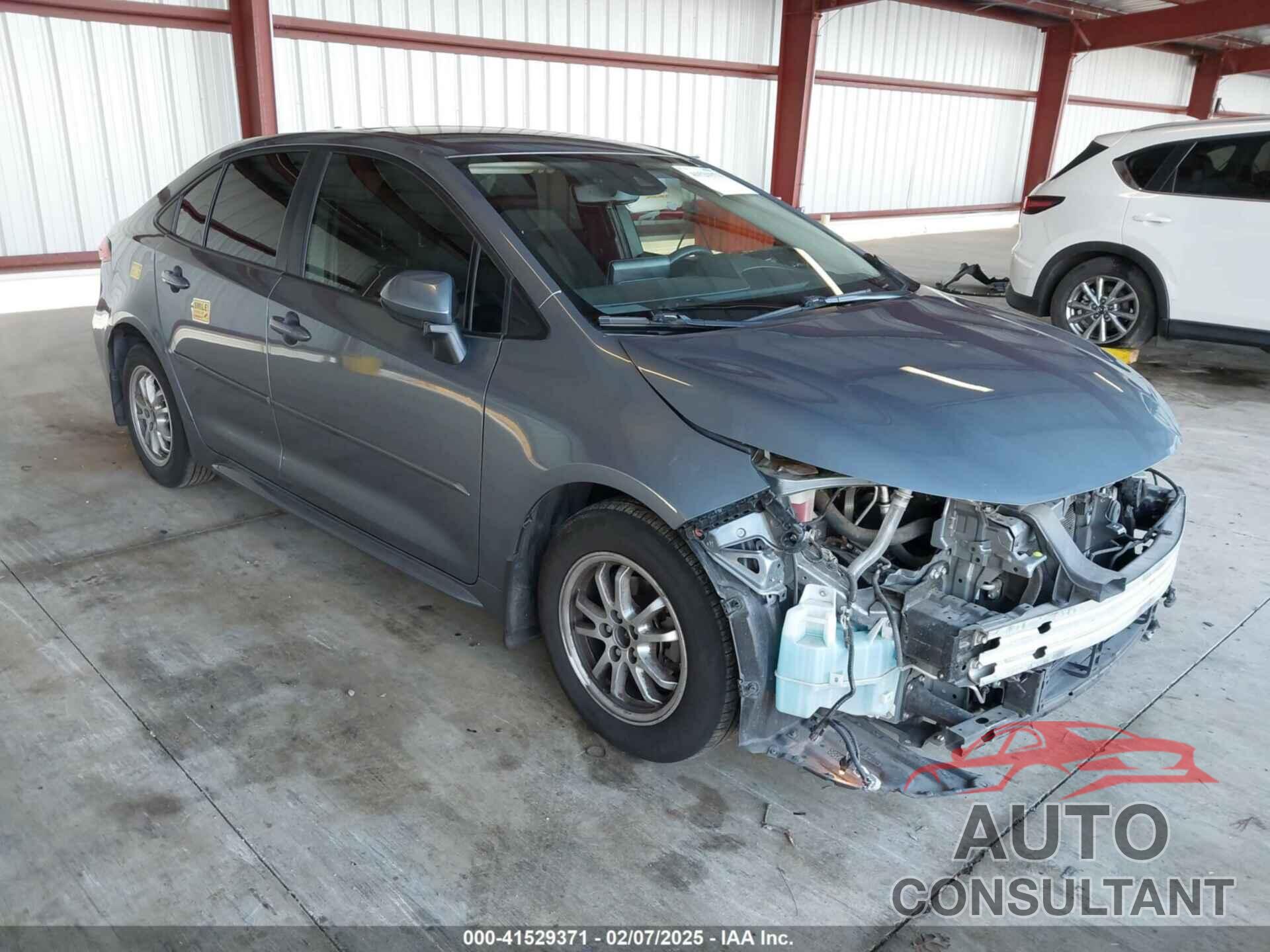 TOYOTA COROLLA 2022 - JTDEAMDE5N3000243
