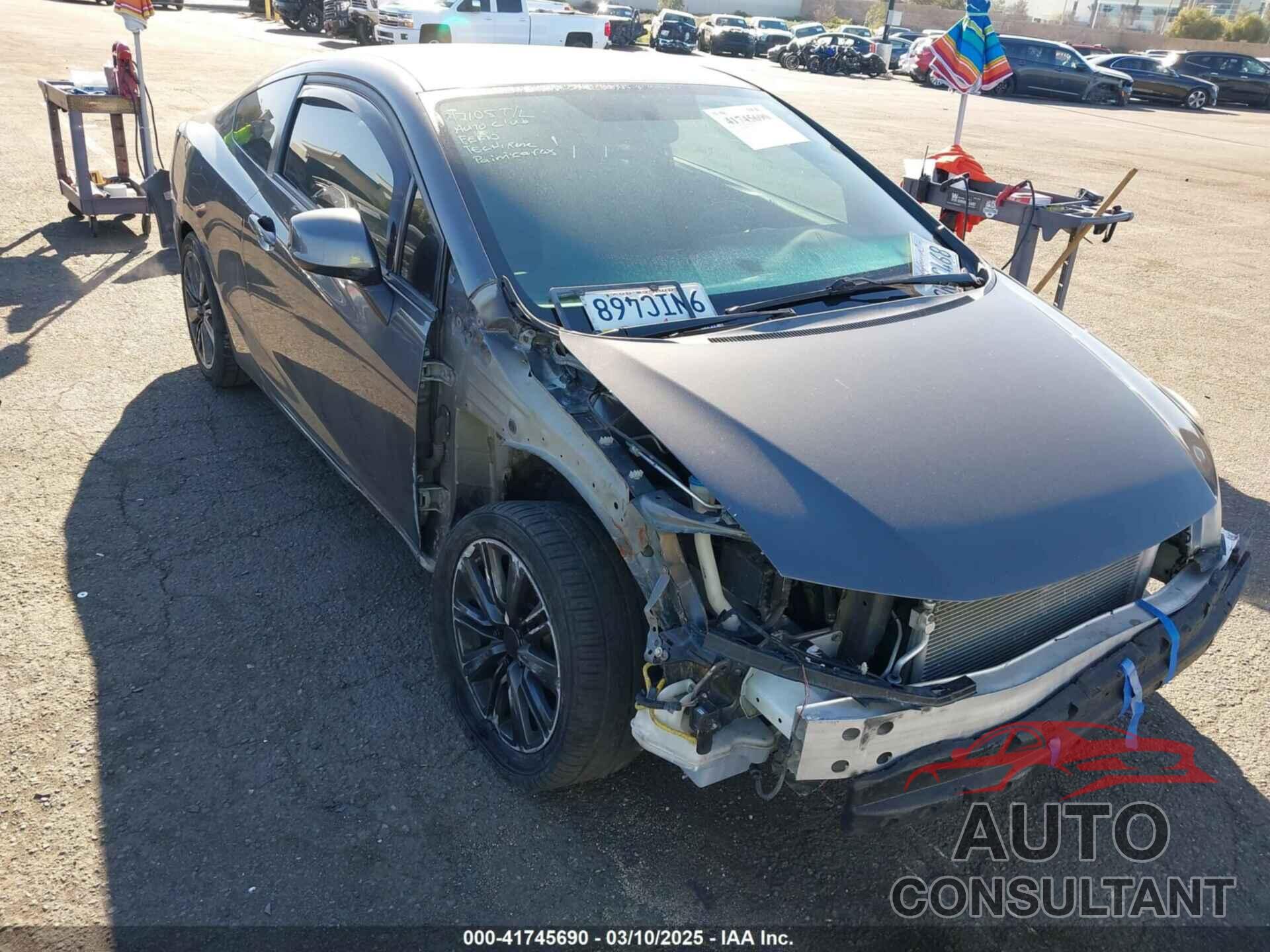 HONDA CIVIC 2012 - 2HGFG3B58CH558132