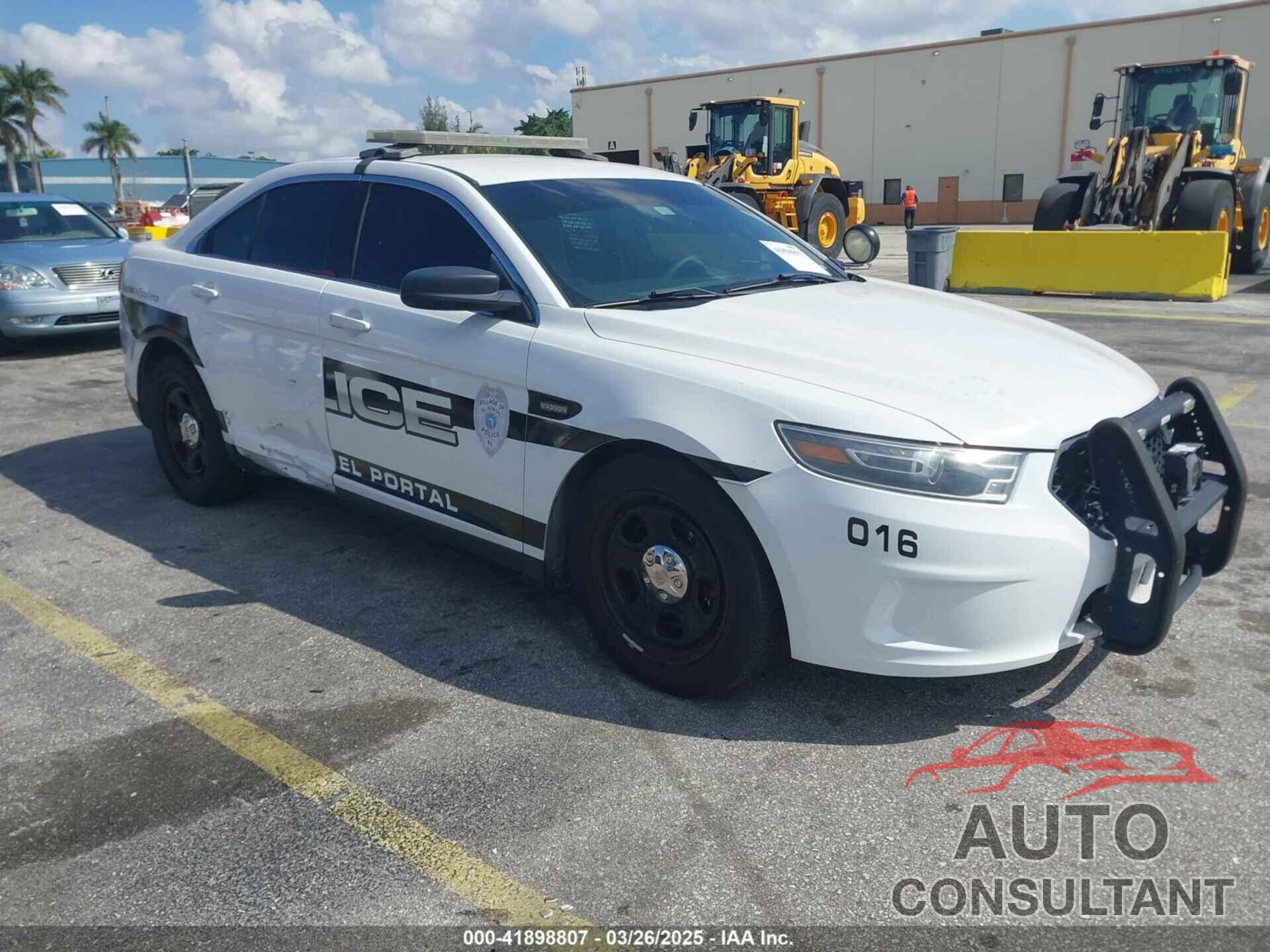 FORD POLICE INTERCEPTOR 2017 - 1FAHP2L87HG133682