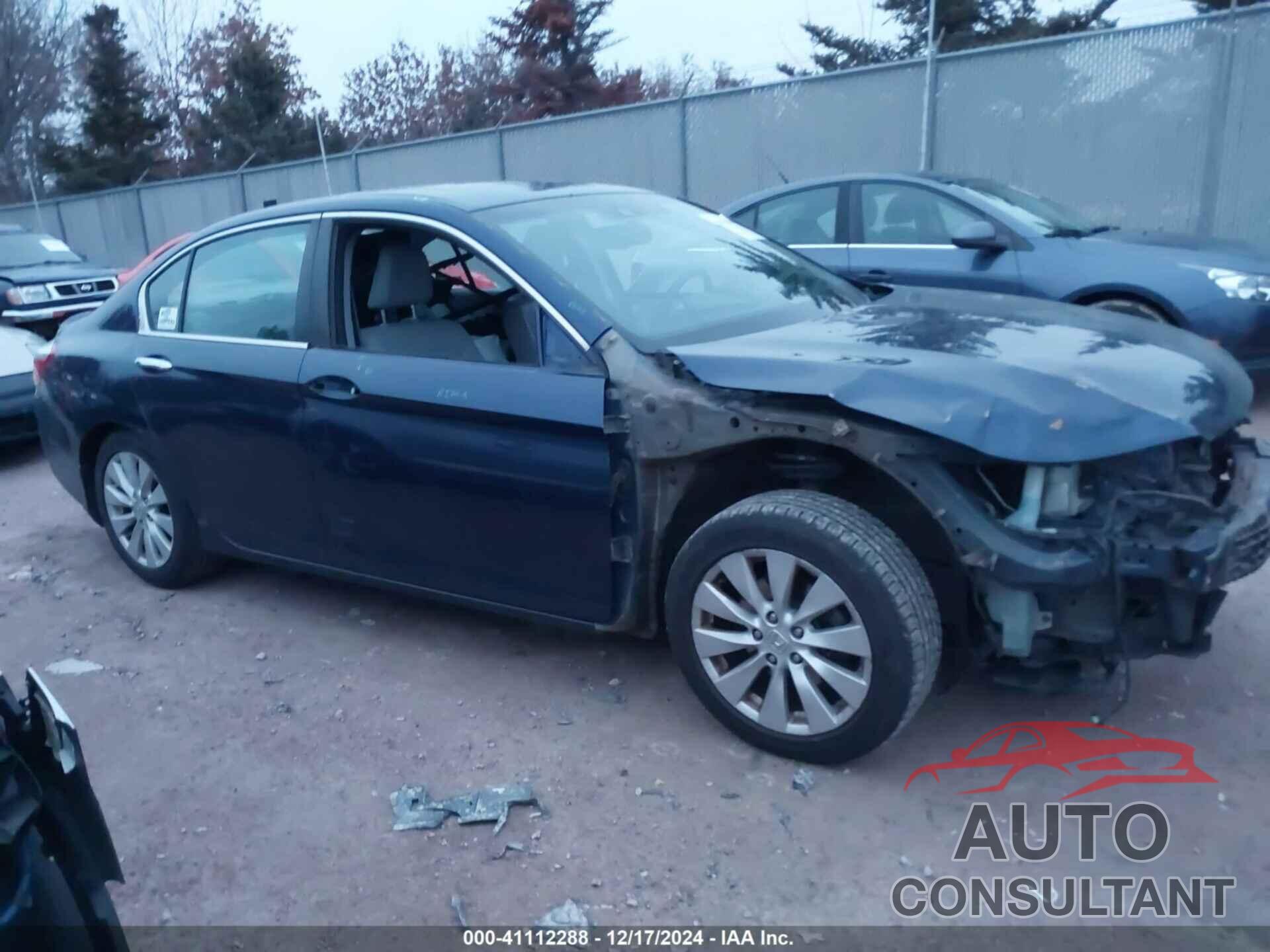 HONDA ACCORD 2013 - 1HGCR2F82DA247596