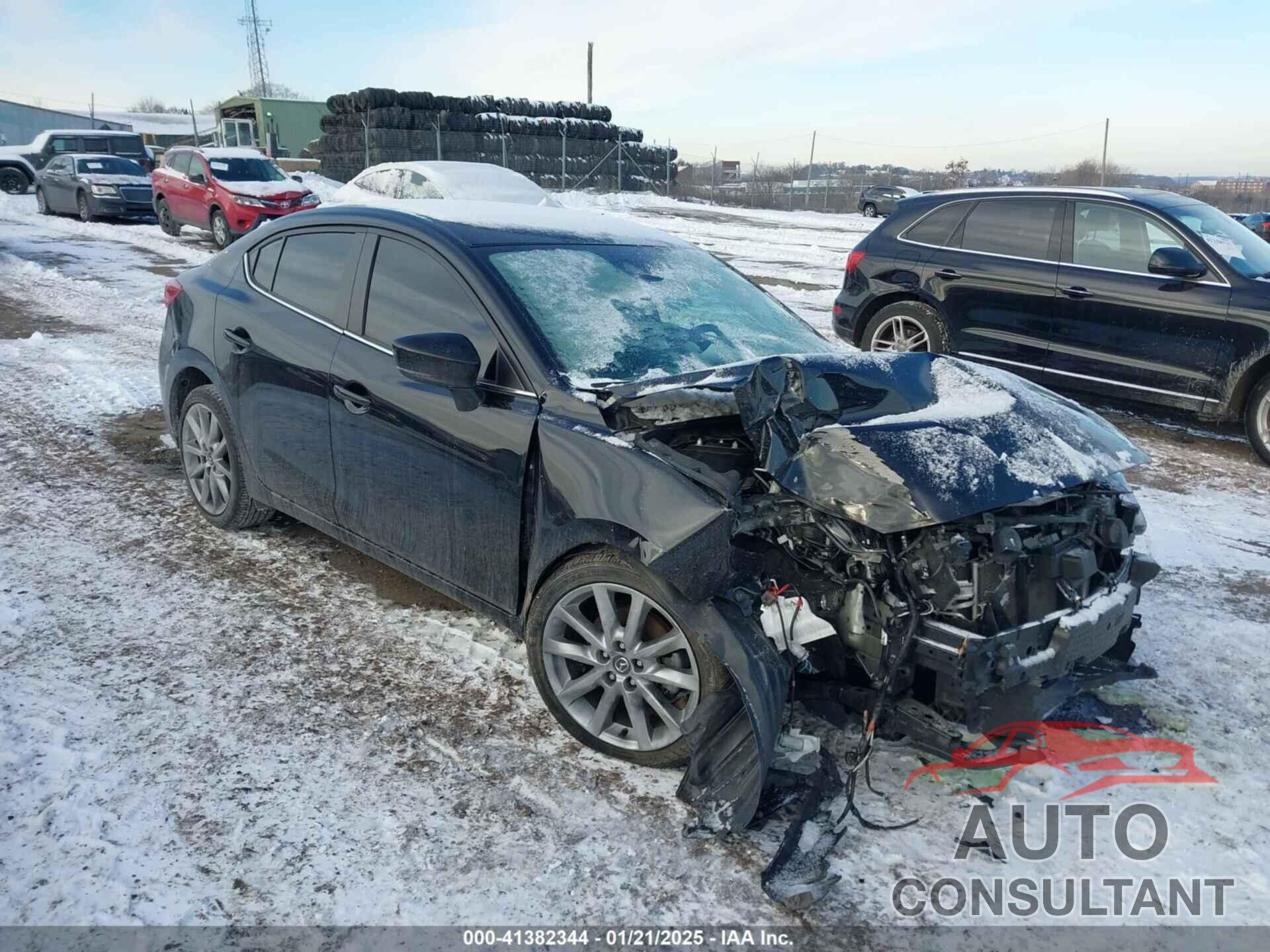 MAZDA MAZDA3 2018 - 3MZBN1W33JM249700