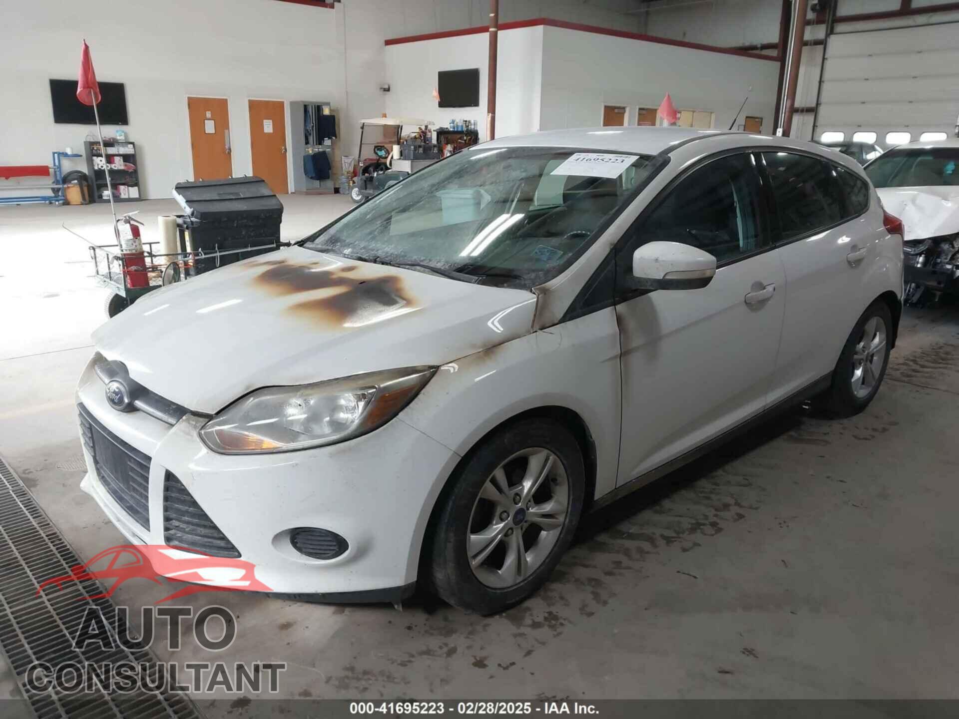 FORD FOCUS 2014 - 1FADP3K28EL155128