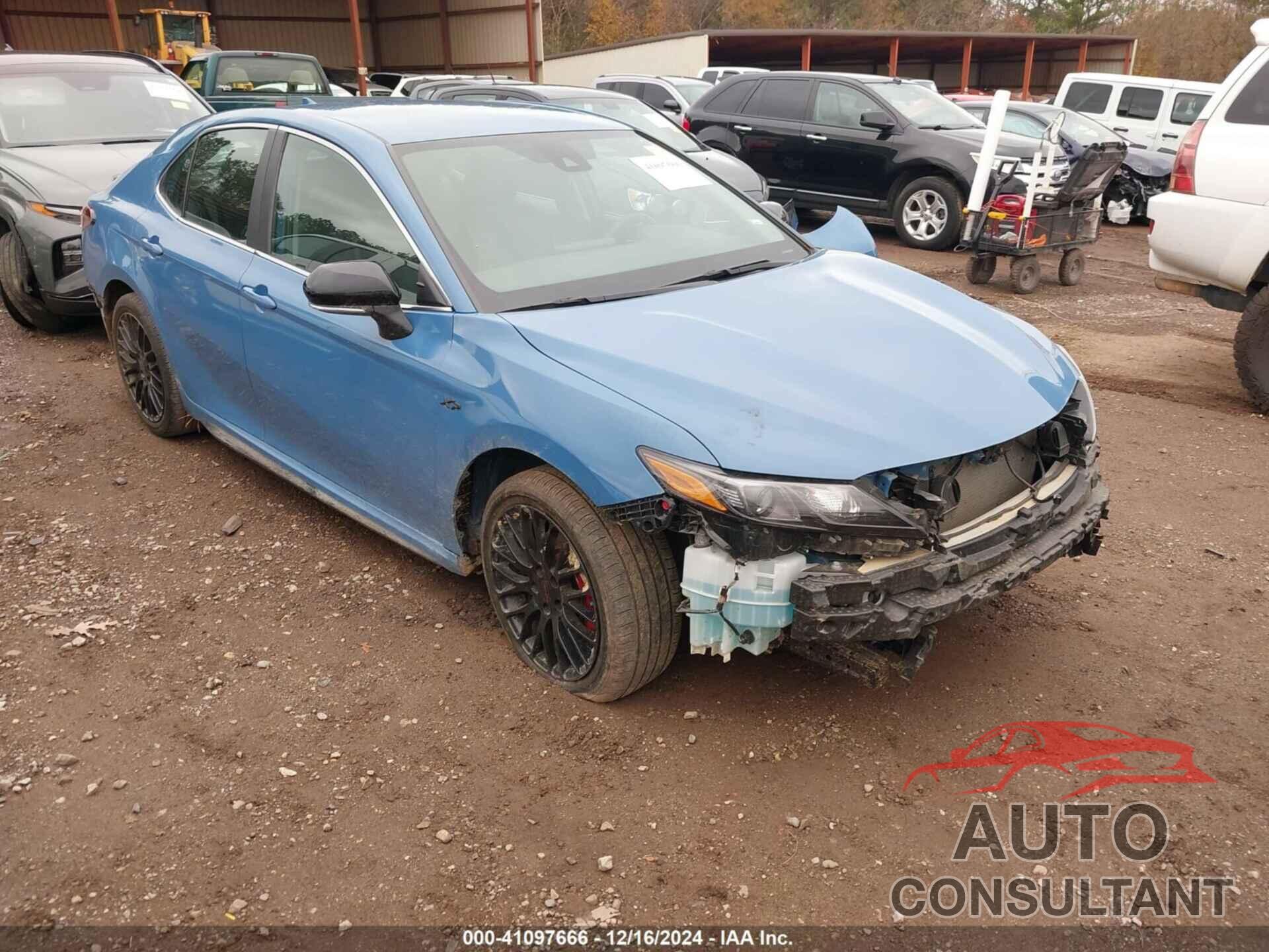 TOYOTA CAMRY 2024 - 4T1G11AK1RU202638