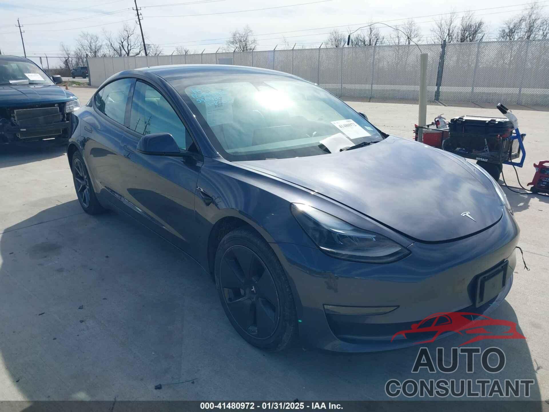 TESLA MODEL 3 2023 - 5YJ3E1EB6PF596466