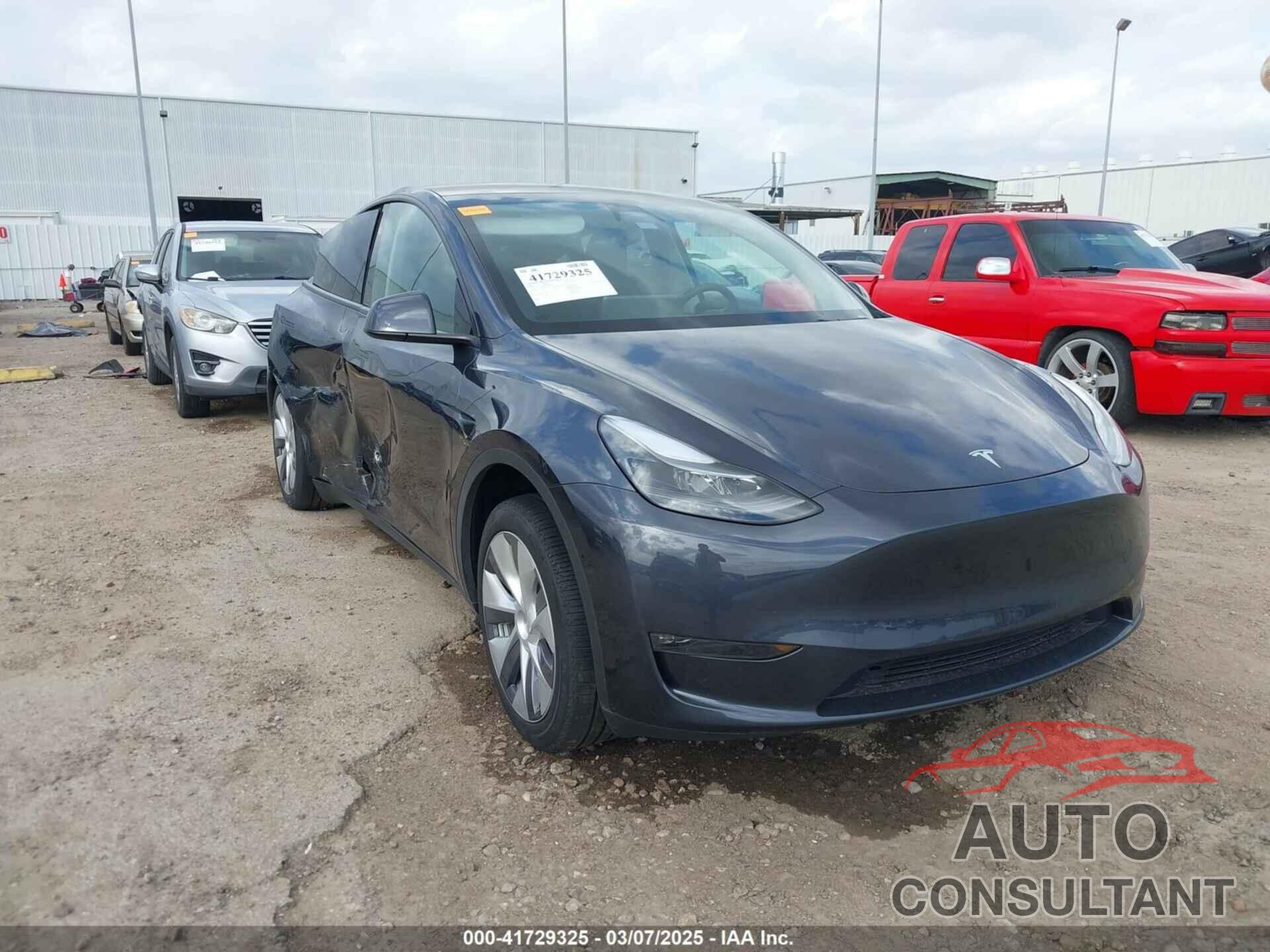 TESLA MODEL Y 2024 - 7SAYGDEE0RA261489