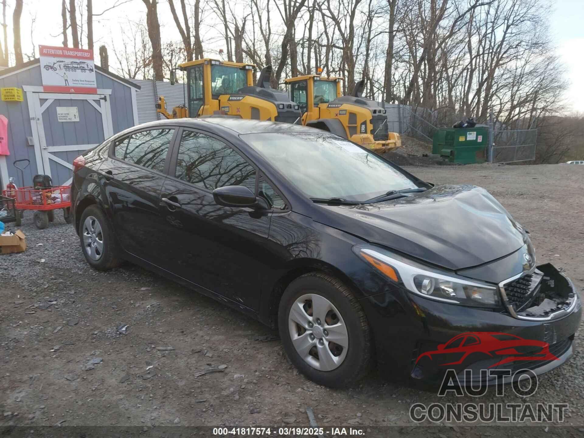 KIA FORTE 2018 - 3KPFK4A79JE195760