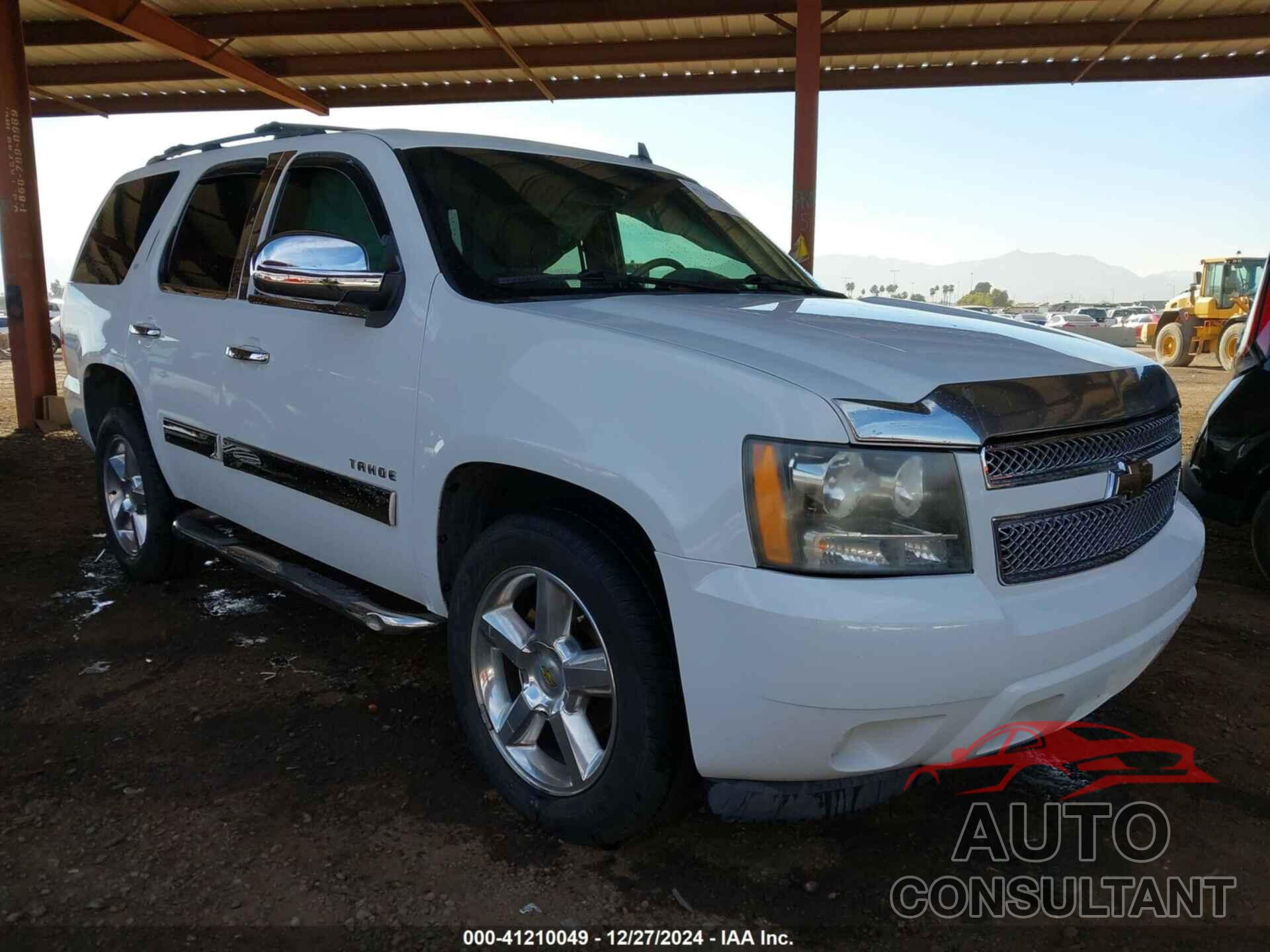 CHEVROLET TAHOE 2011 - 1GNSCBE09BR146701