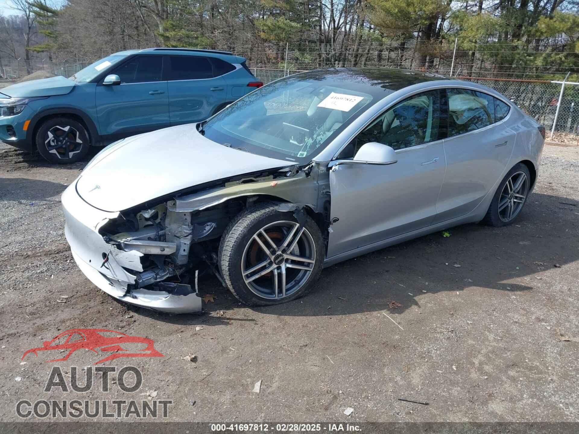 TESLA MODEL 3 2018 - 5YJ3E1EB3JF089645