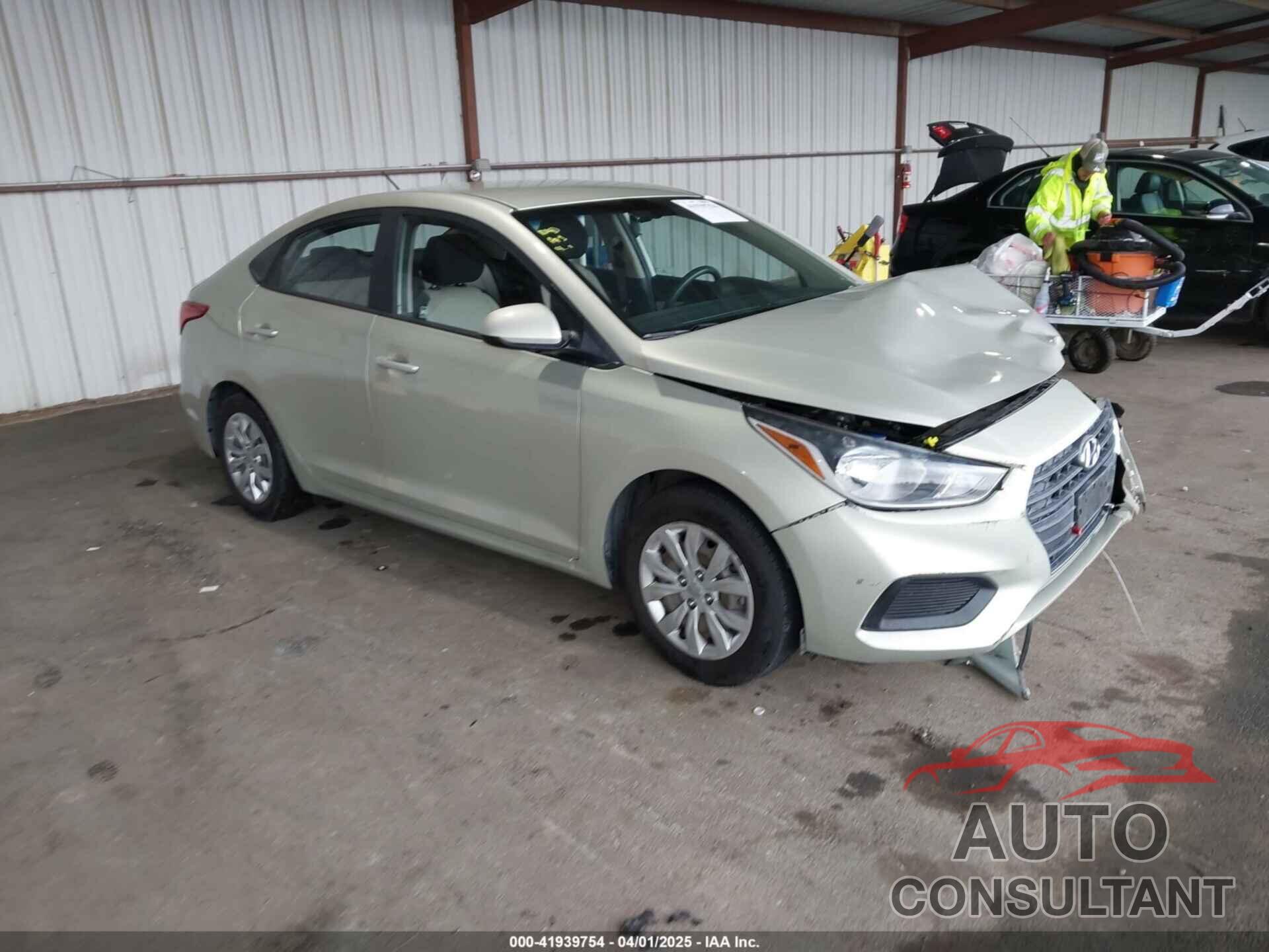 HYUNDAI ACCENT 2018 - 3KPC24A37JE024036